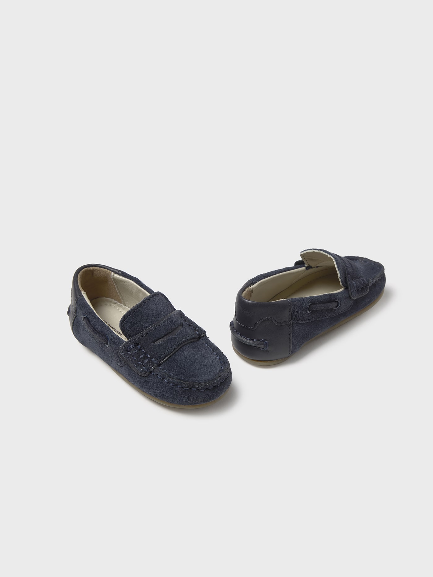 Mocassins e Sapatos de vela para Bebé