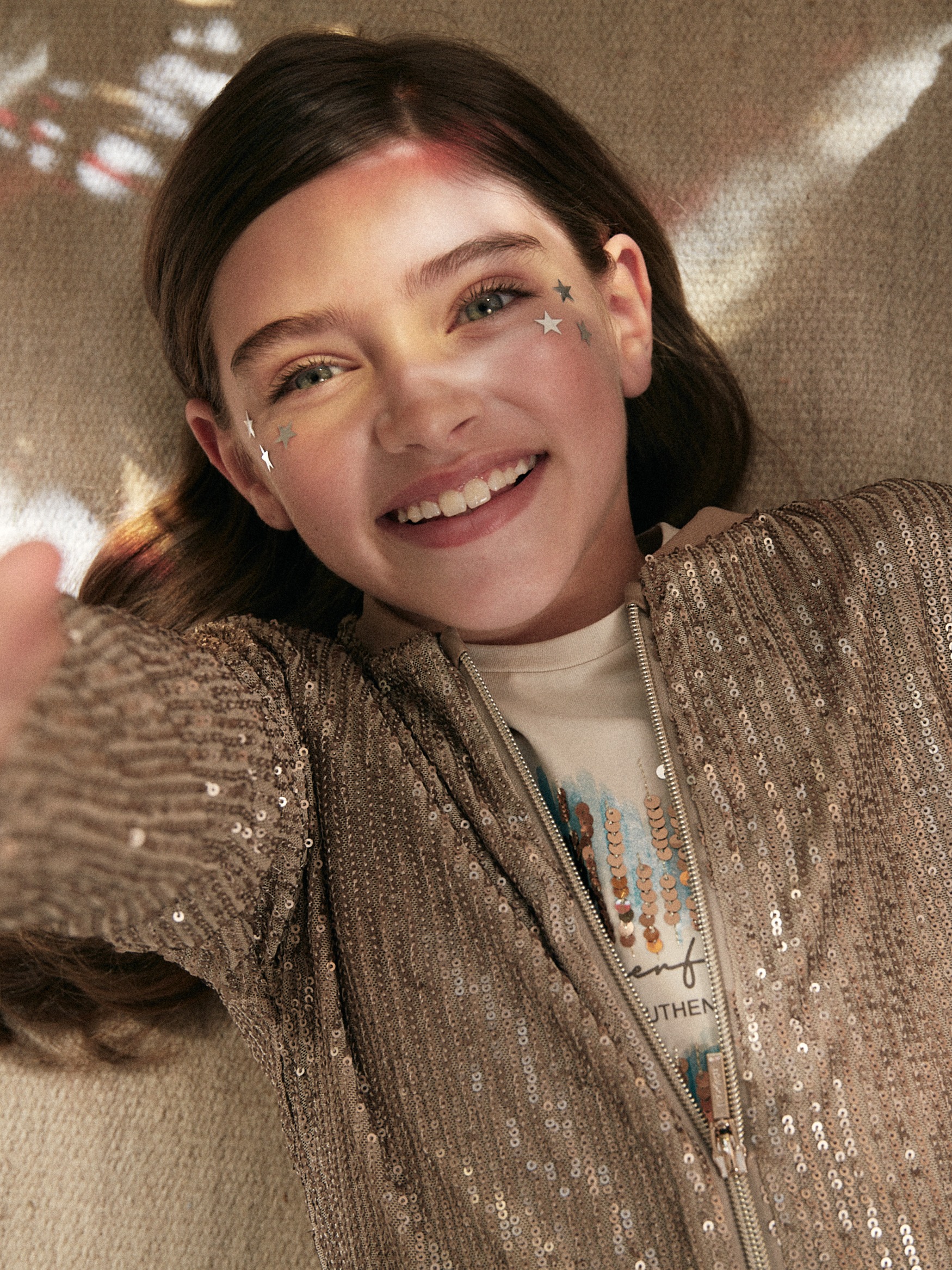 Online stores for teenage girl clothes discount