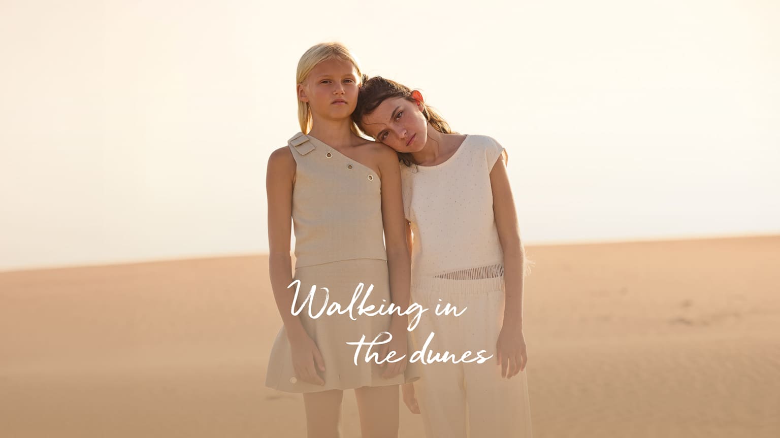 Conjunto pantalón largo strass y top para chica