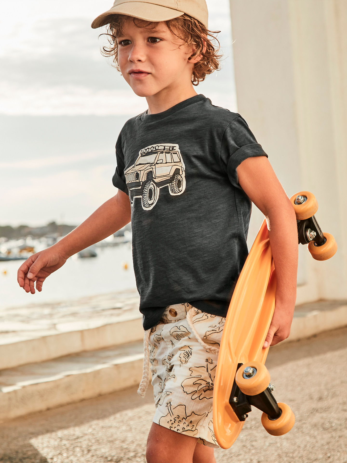 Look tiago