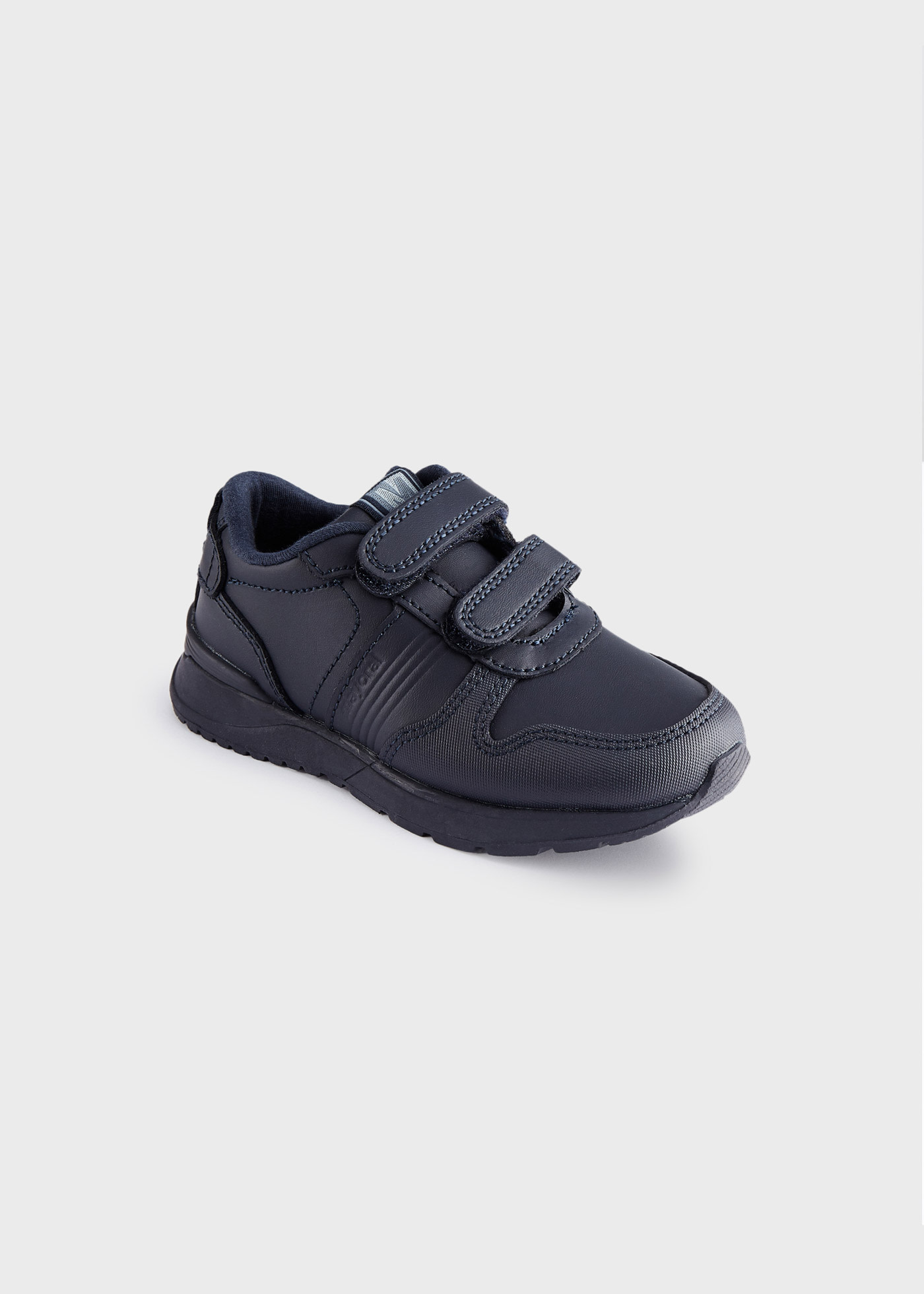 Scarpe sportive scuola