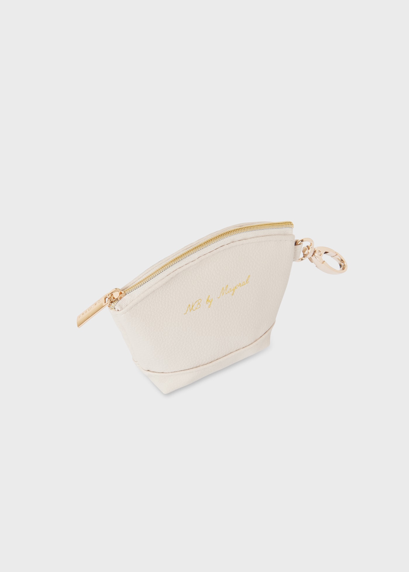 Changing bag with bow and dummy holder