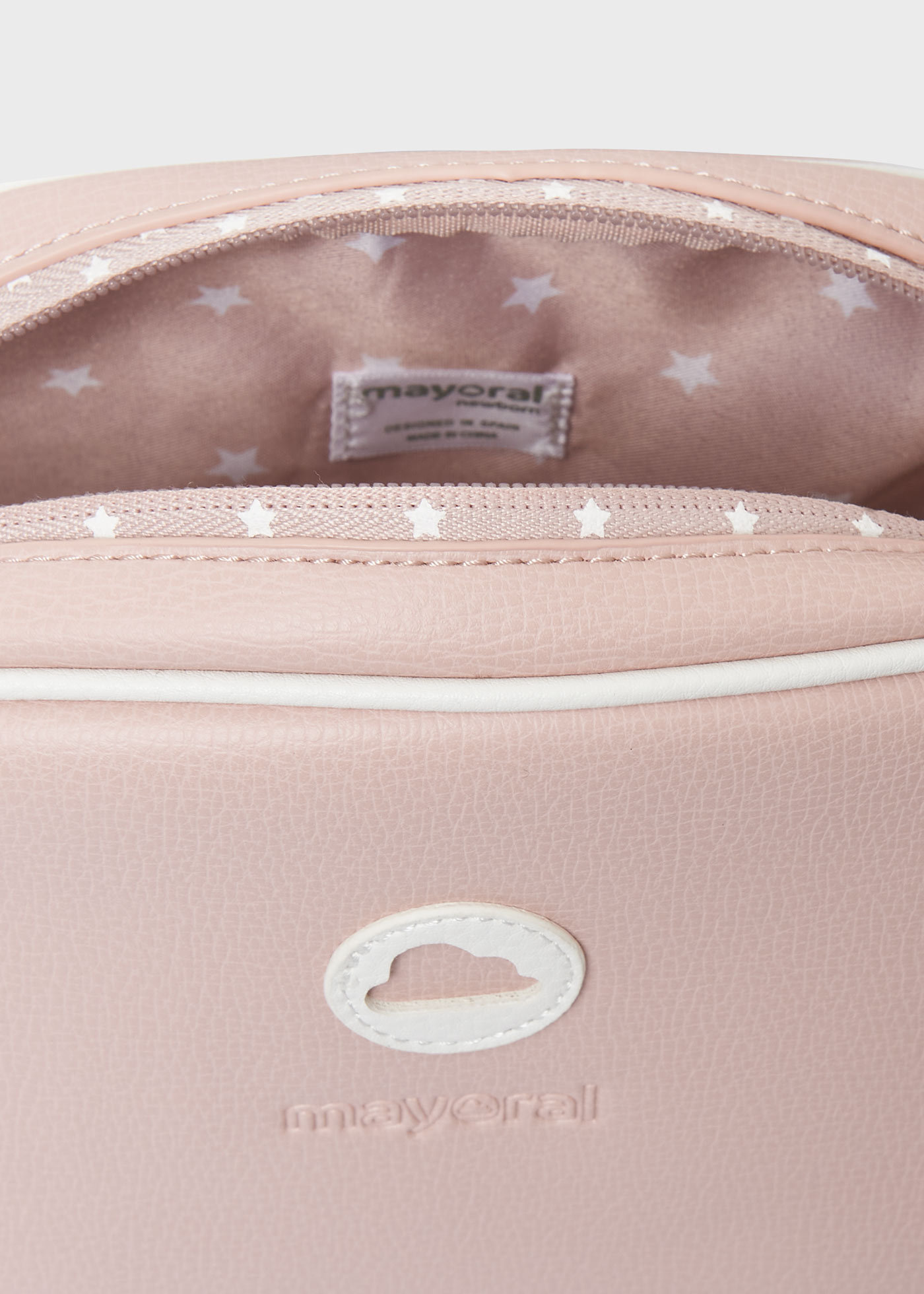 Necessaire dettaglio logo bebé