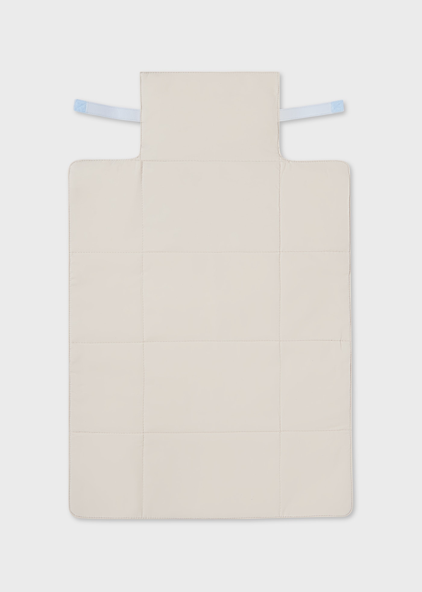 Portable baby changing mat with fringe