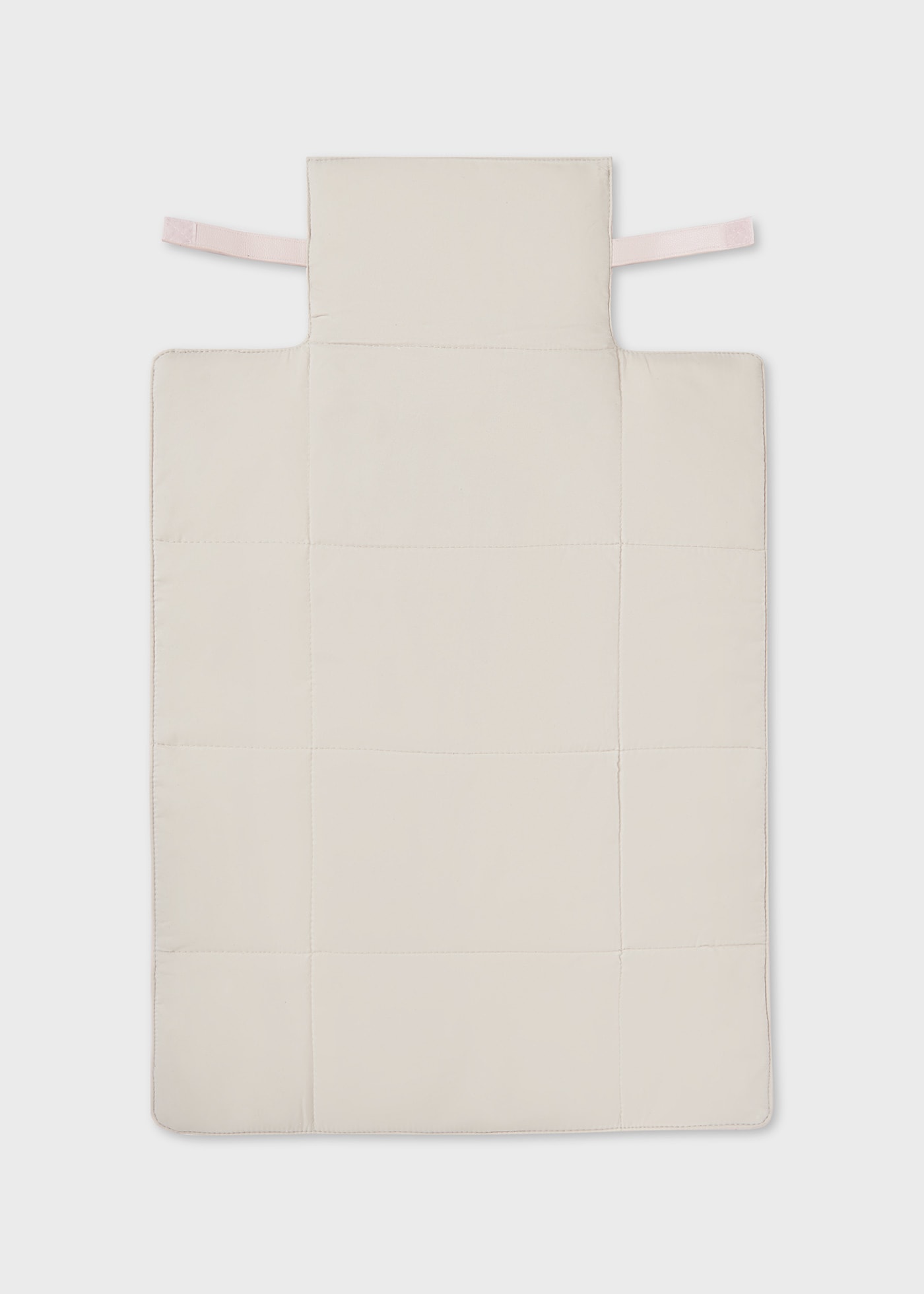 Portable baby changing mat with fringe