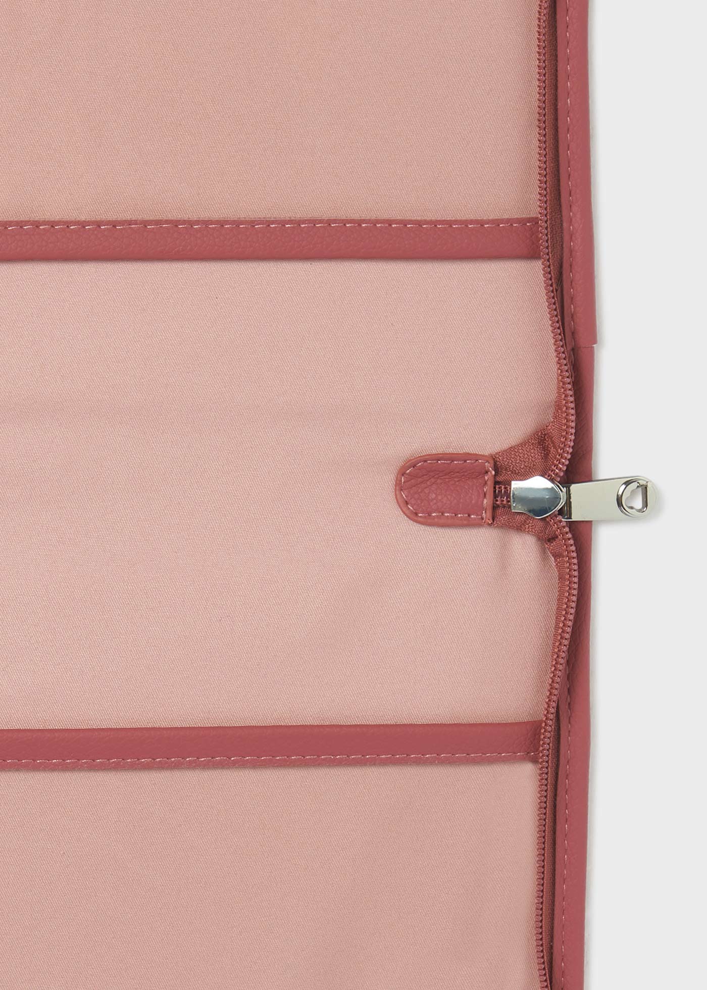 Portadocumentos estampado bebé