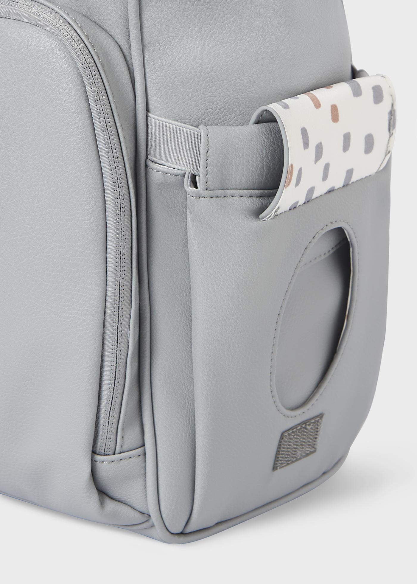 Mochila maternidad con cambiador estampado bebé