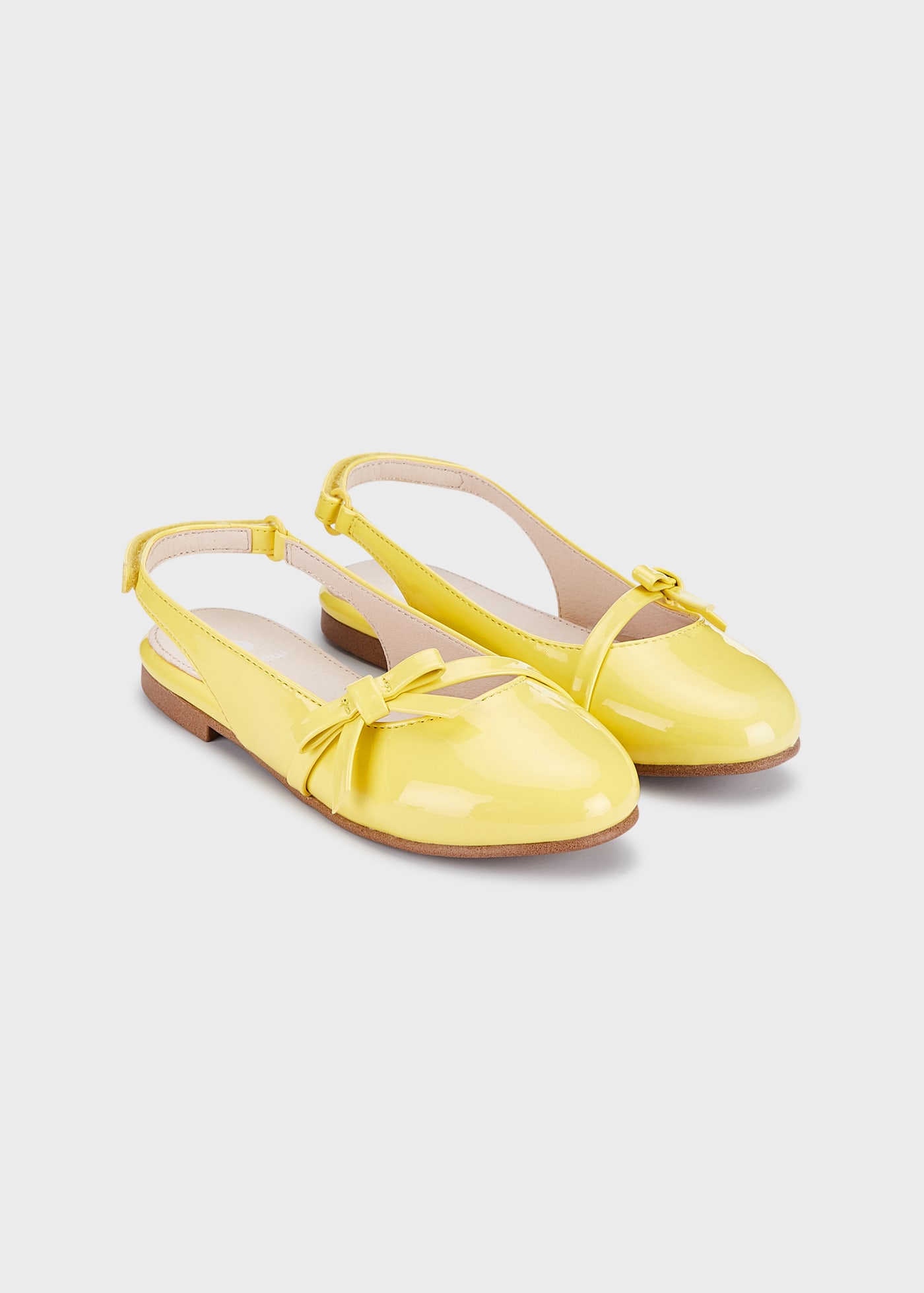 Girls store yellow flats