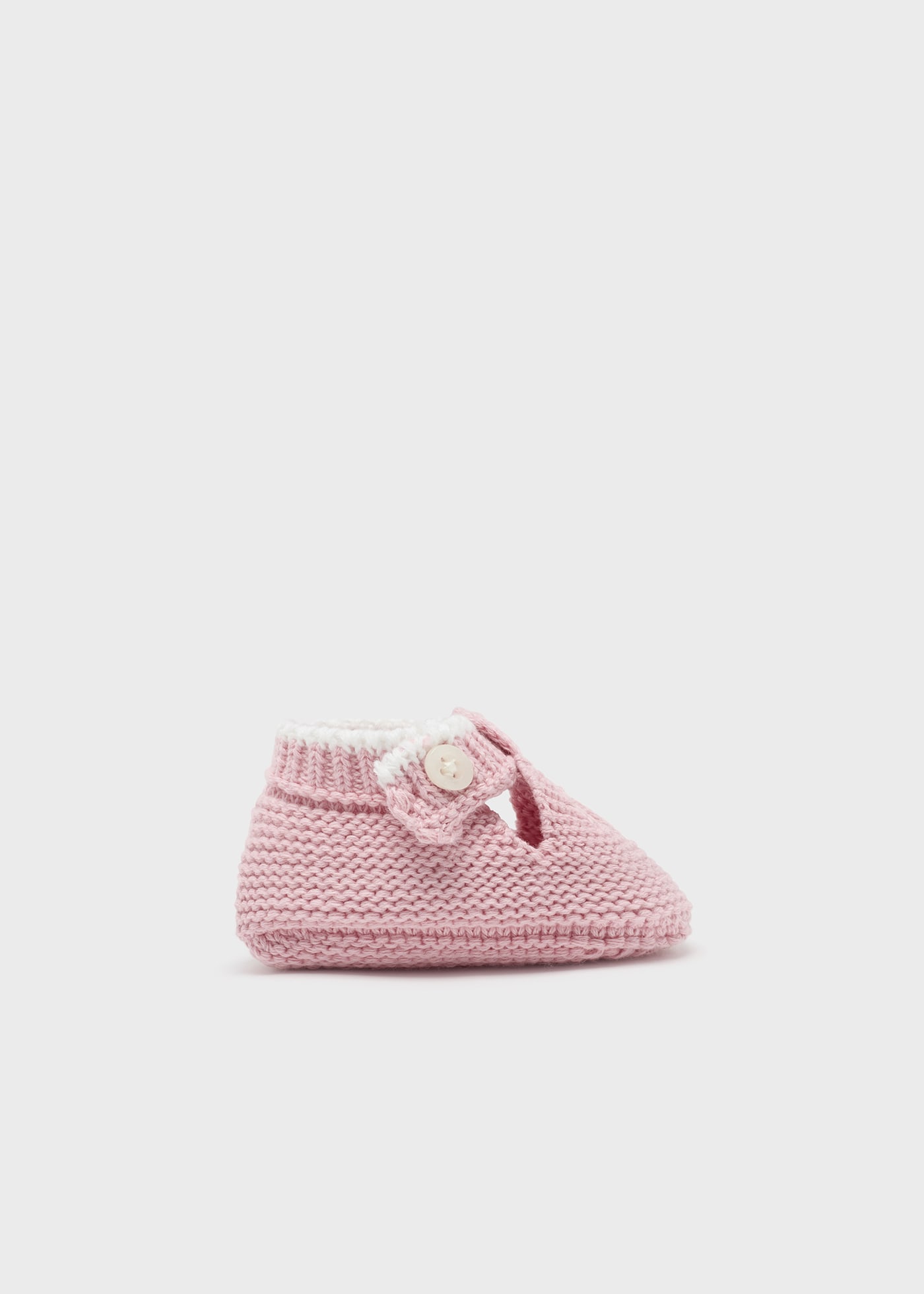 Sustainable cotton knit booties newborn