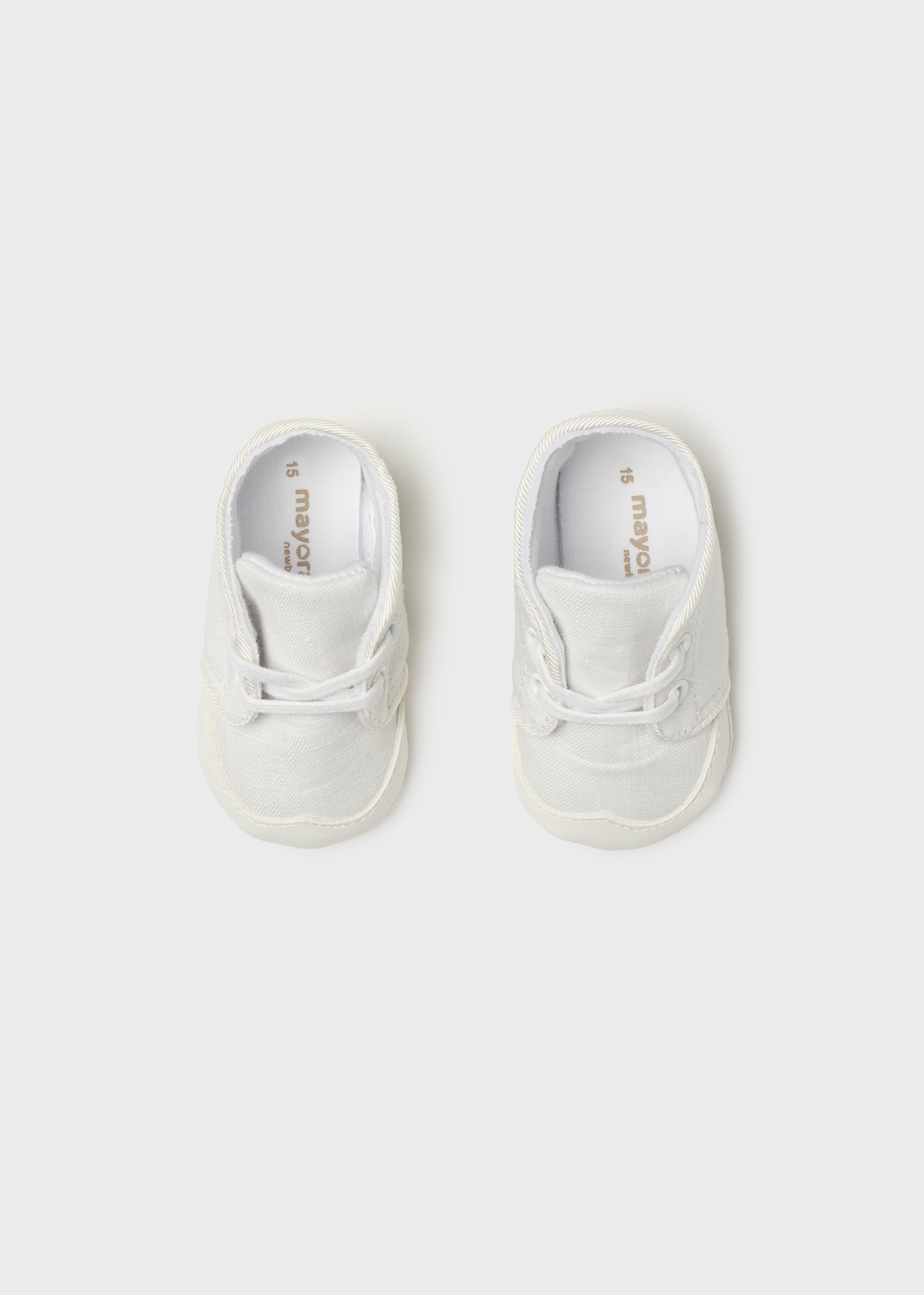 Buty ze sznurowadłami dla noworodka