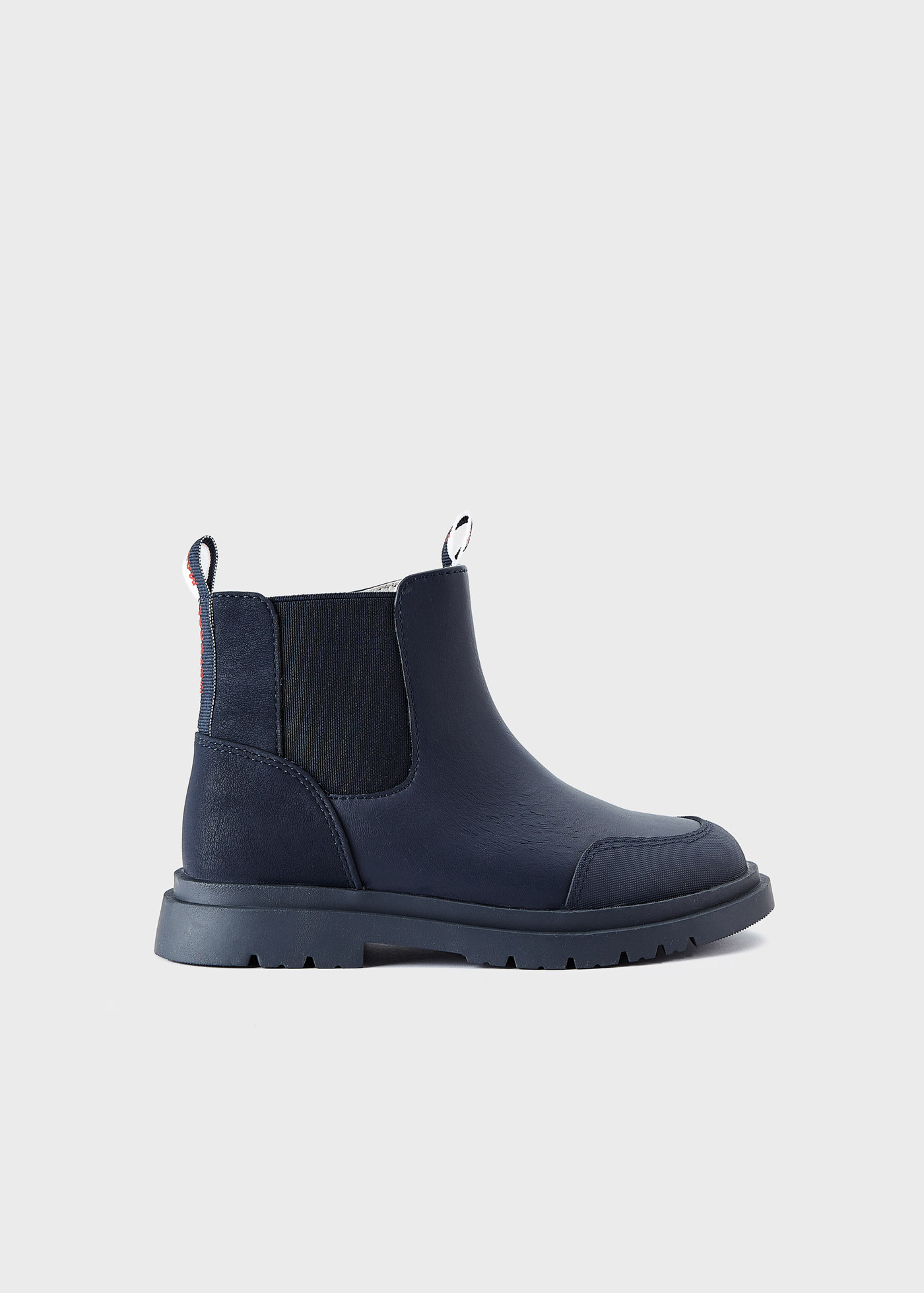 Chelsea boots sustainable leather boy