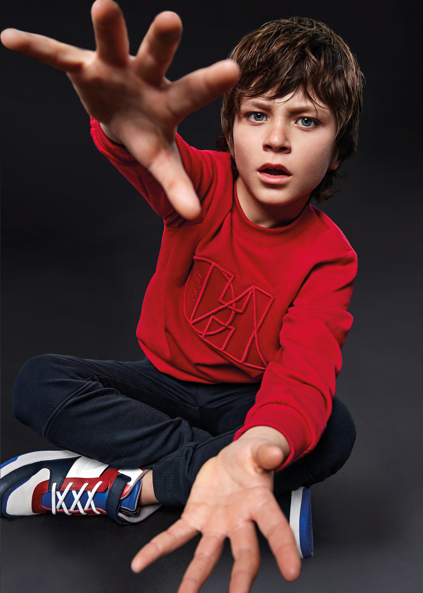Boy embroidered jumper