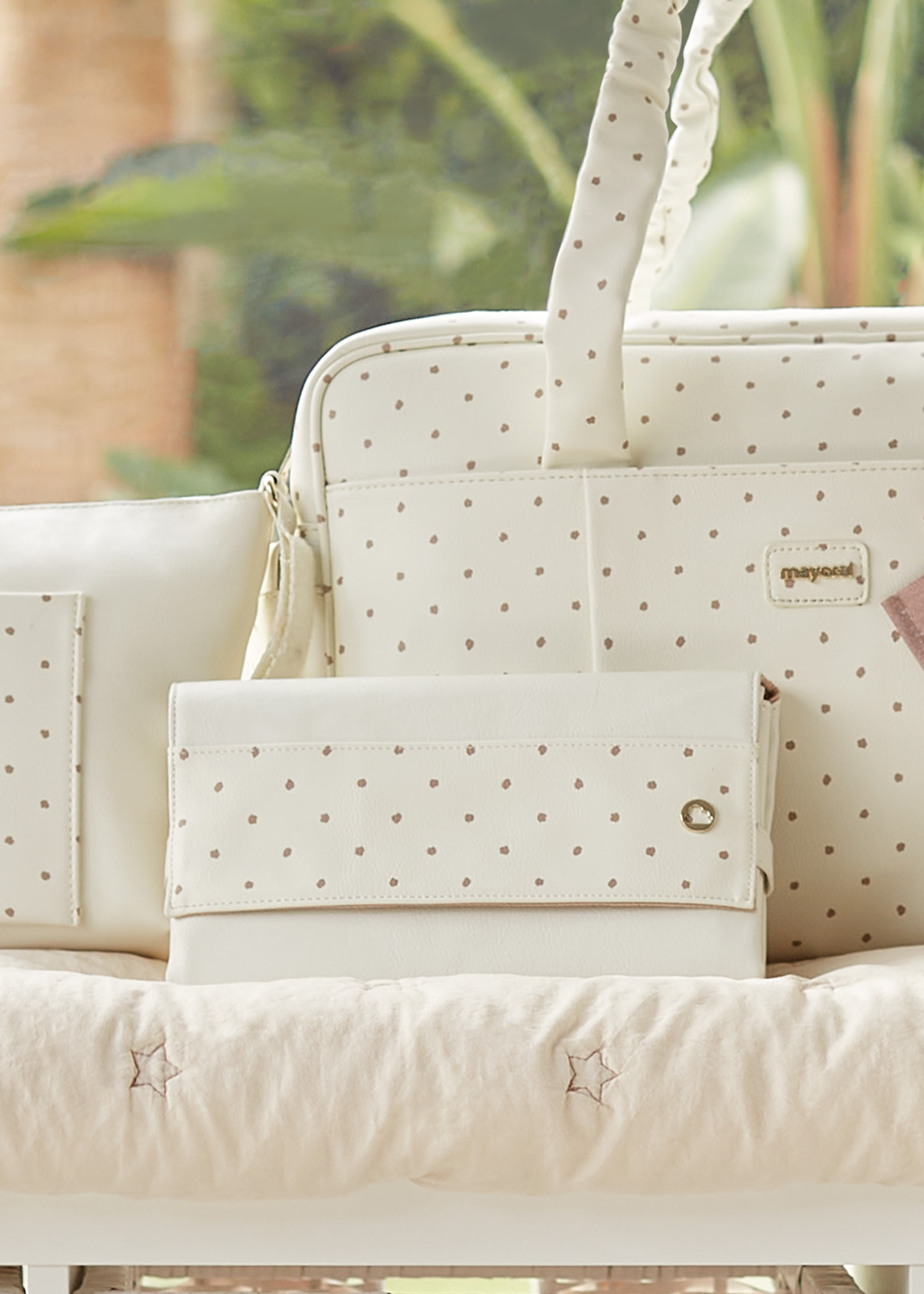 Changing mat polka dots baby