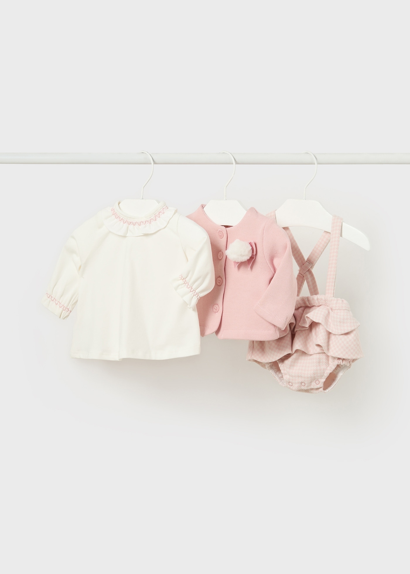 Newborn 3 discount piece set