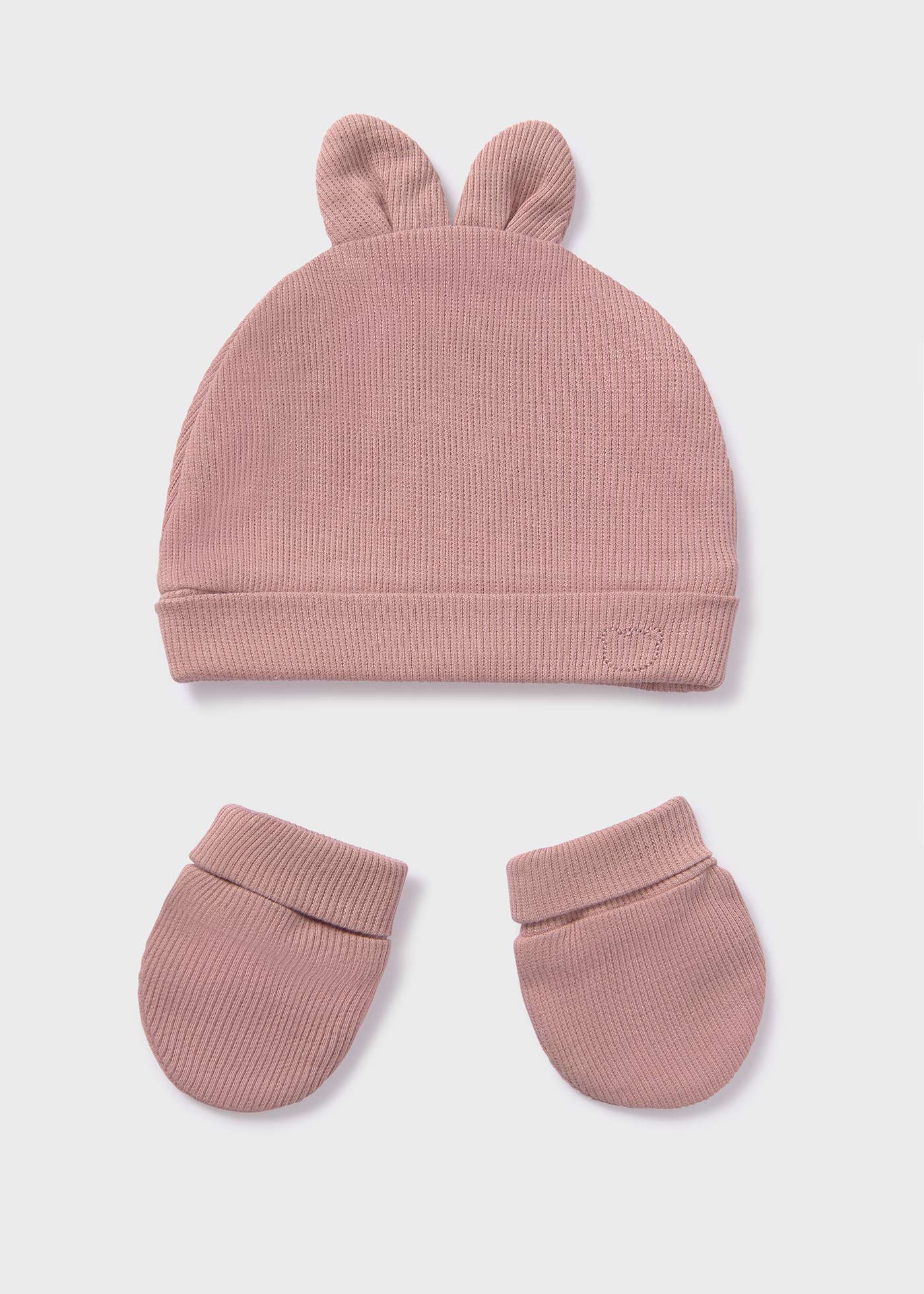 Комплект от шапка и ръкавич�и от памук Better Cotton за бебе