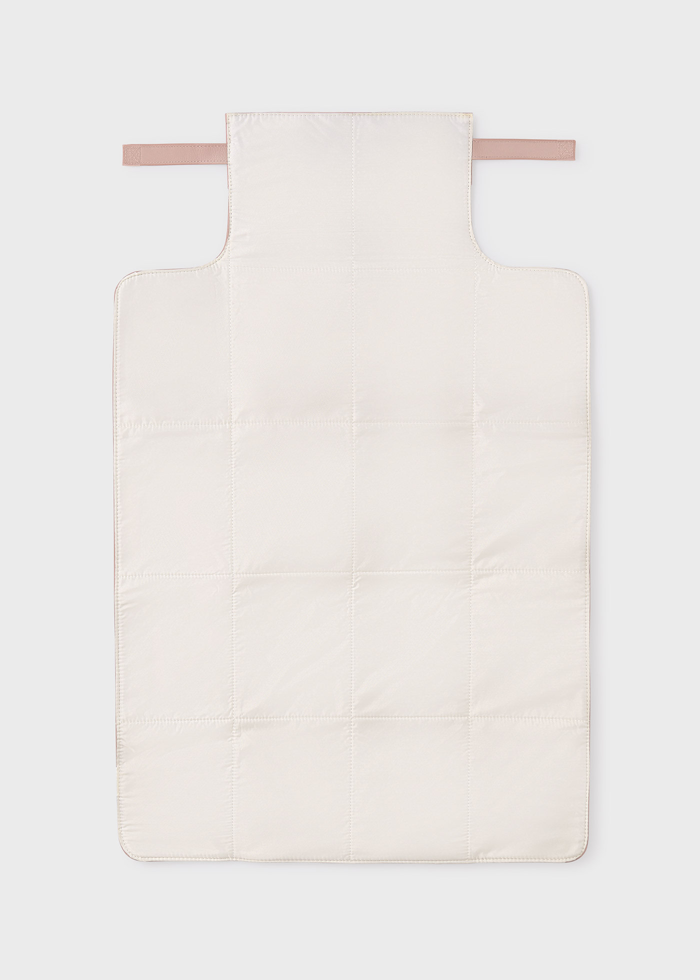 Changing mat polka dots baby