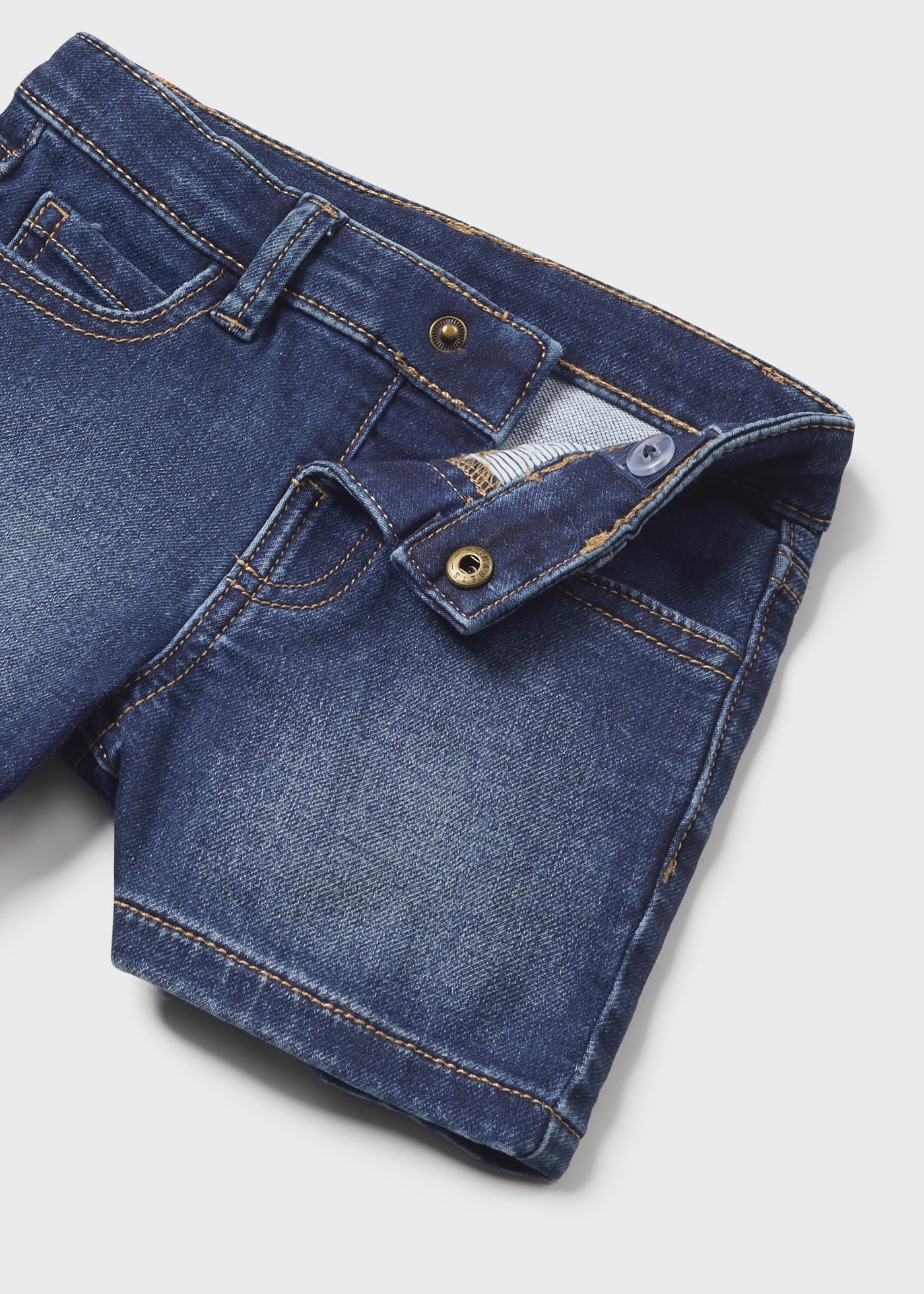 Baby denim shorts Better Cotton