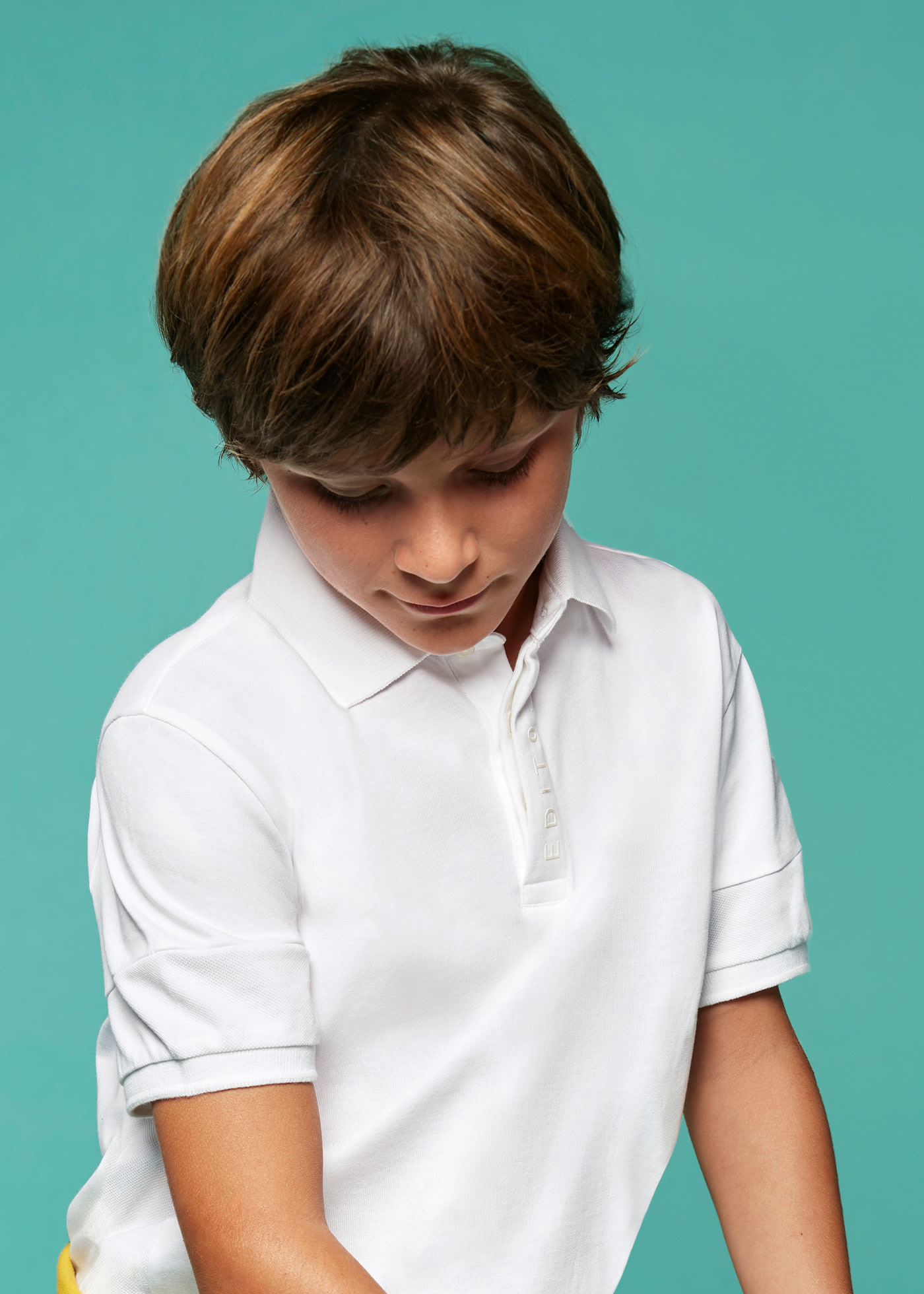 Поло тениска Better Cotton с контрастни мотиви за момче