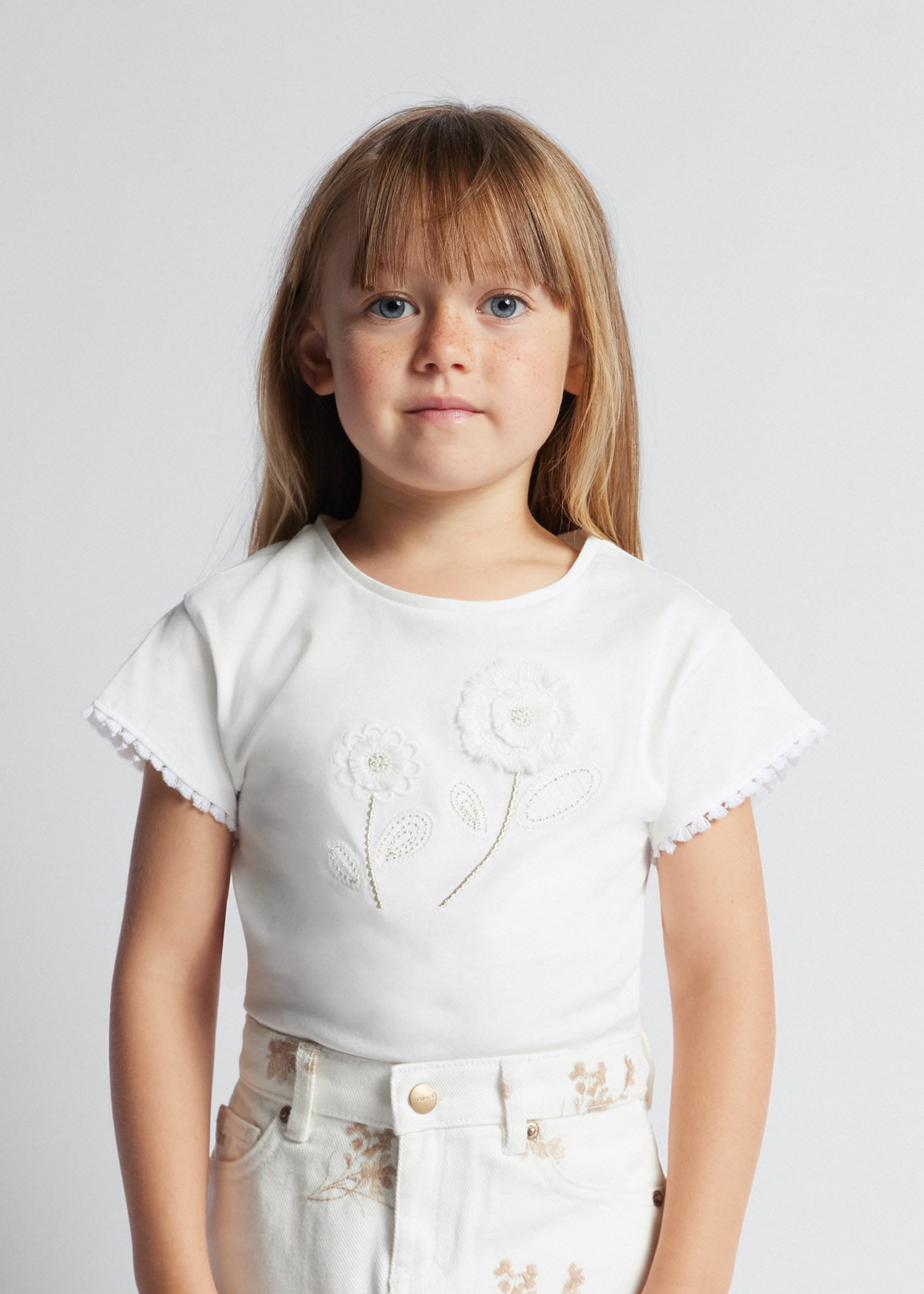 Girls embroidered t-shirt Better Cotton