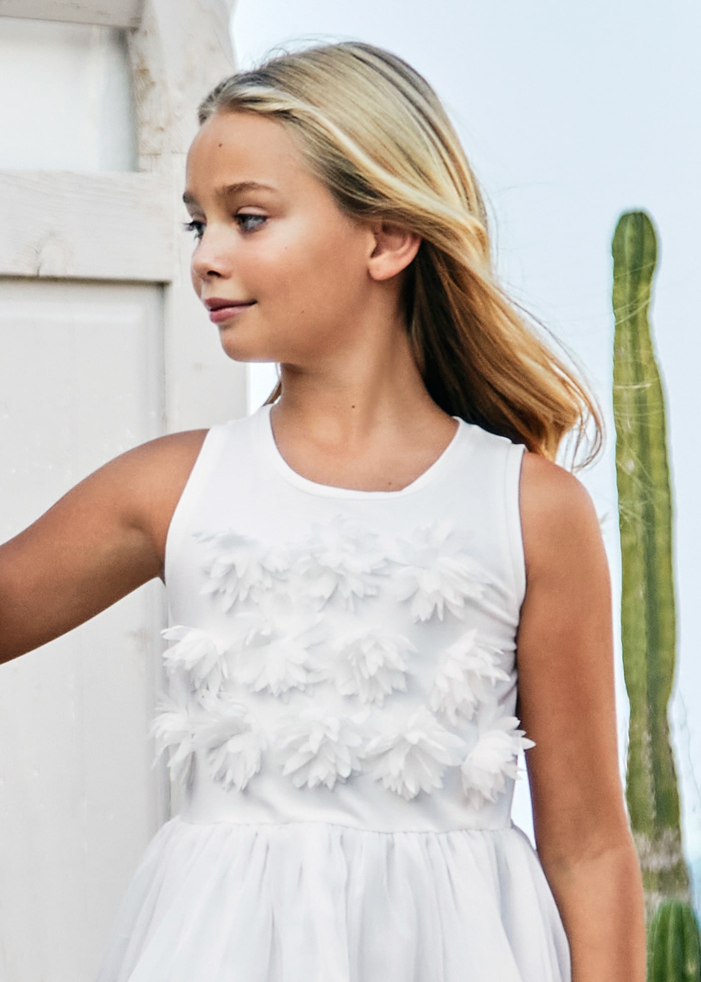 Vestito applicazioni ragazza