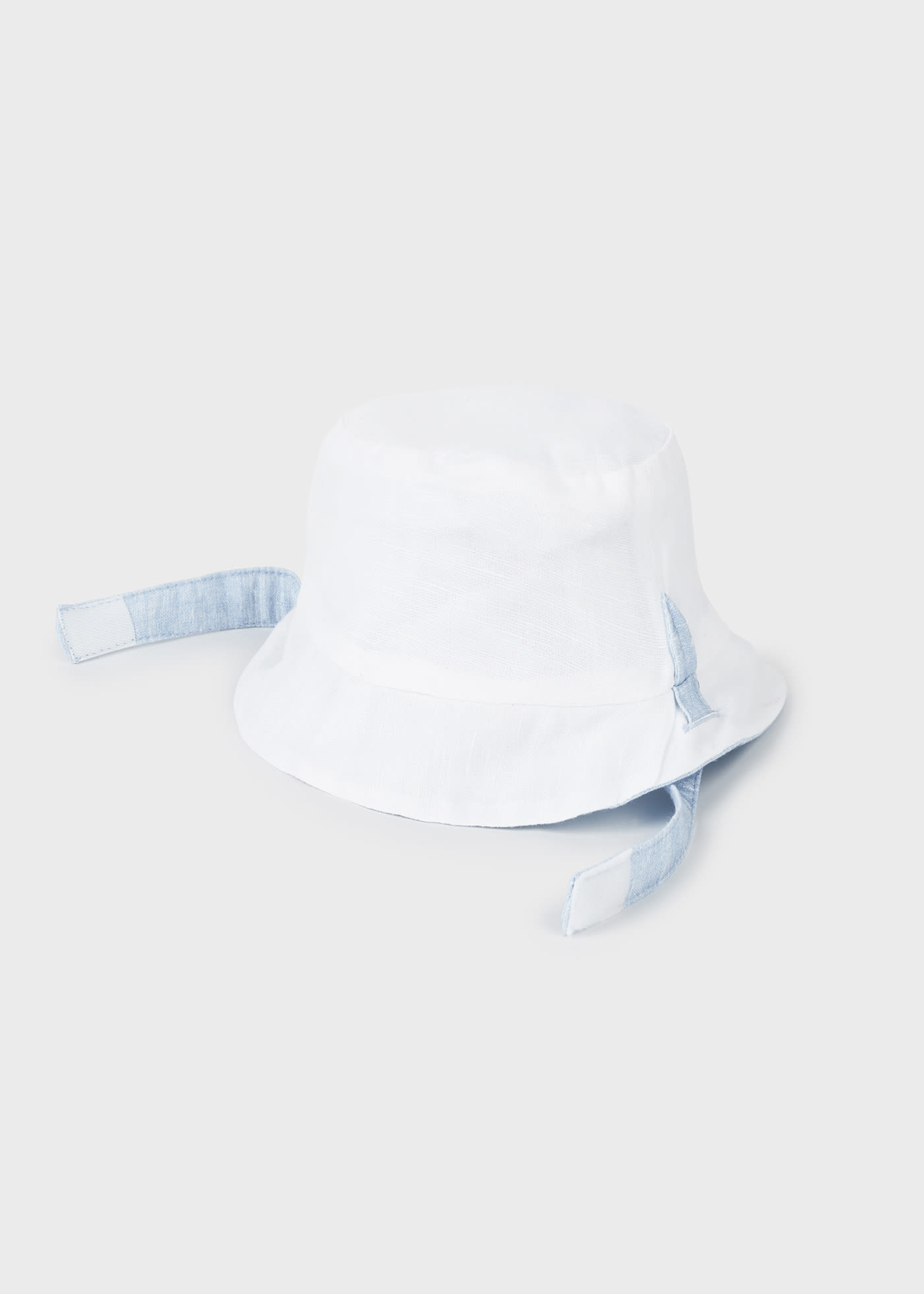 Newborn reversible linen bucket hat