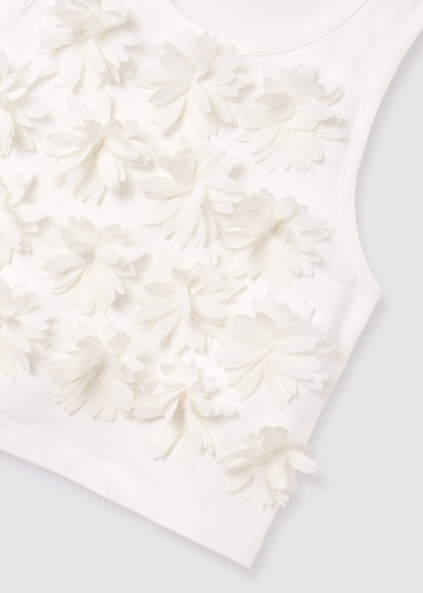 Top flori in relief Better Cotton fata