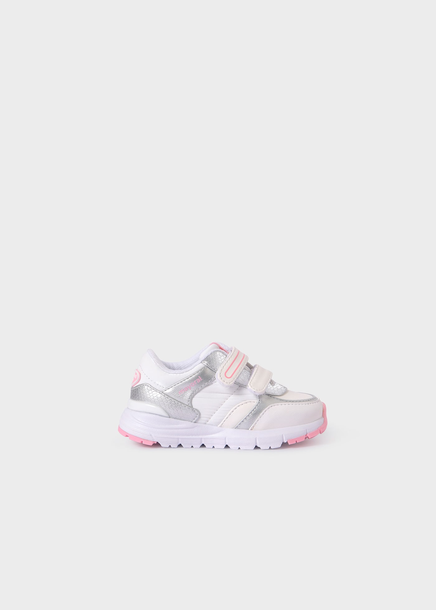 Metaliczne sneakersy niemowlęce