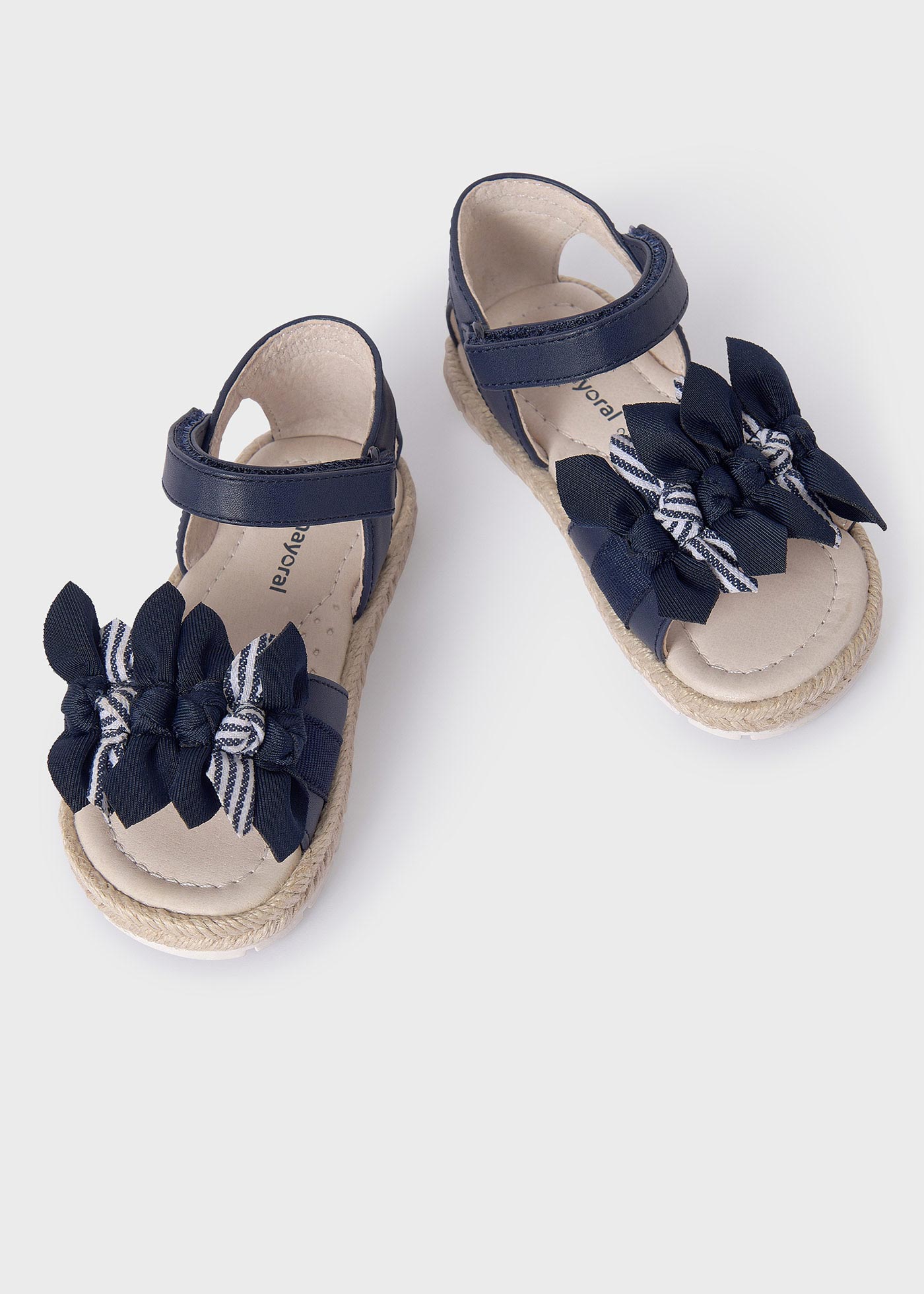 Baby sandals sustainable leather