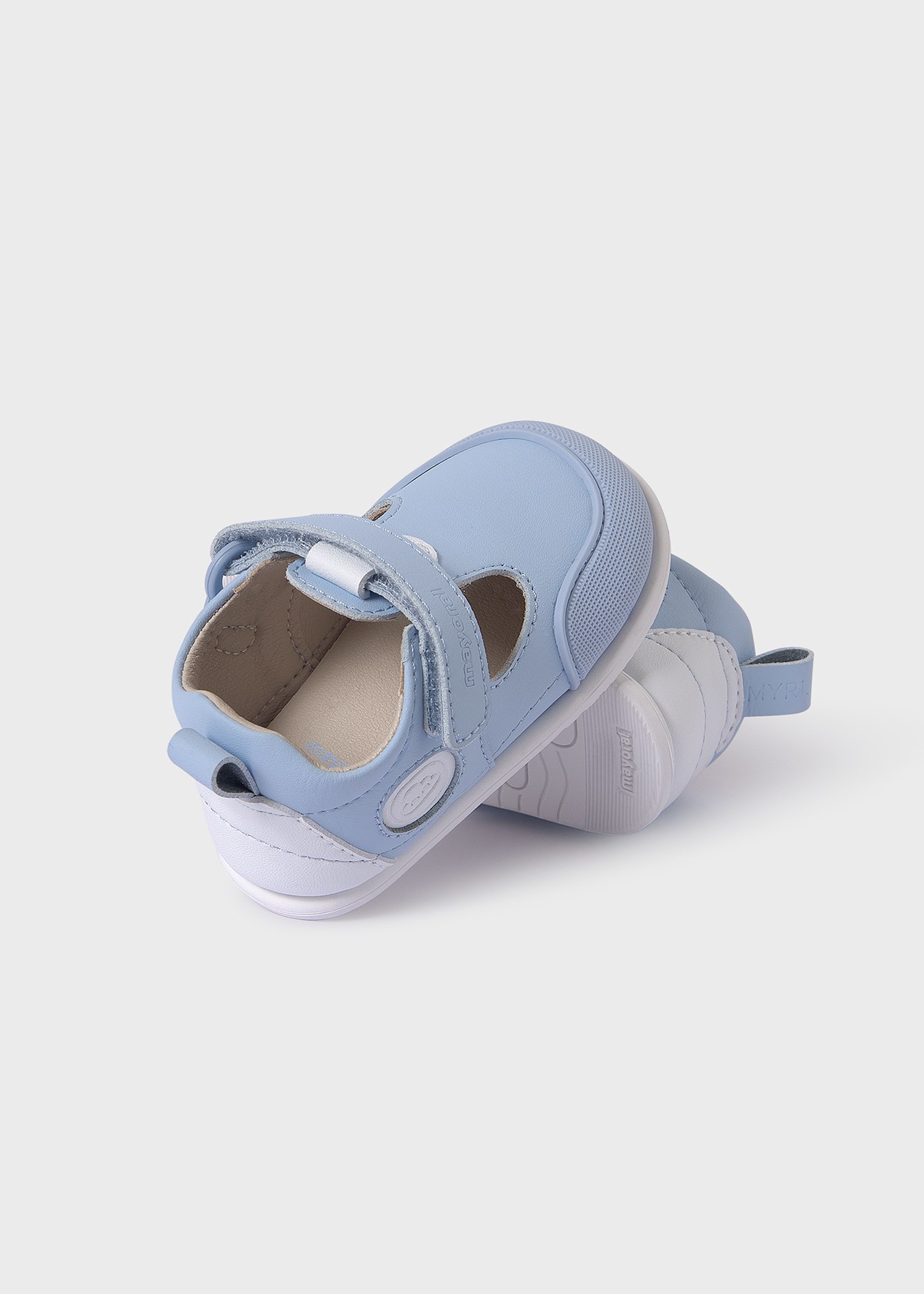 Baby barefoot shoes