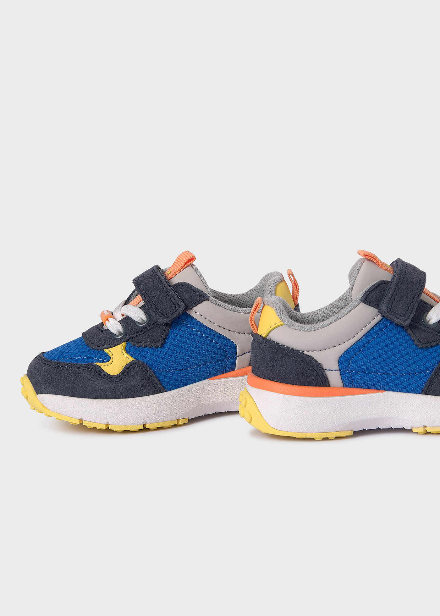Pantofi sport colorati piele despicata bebe