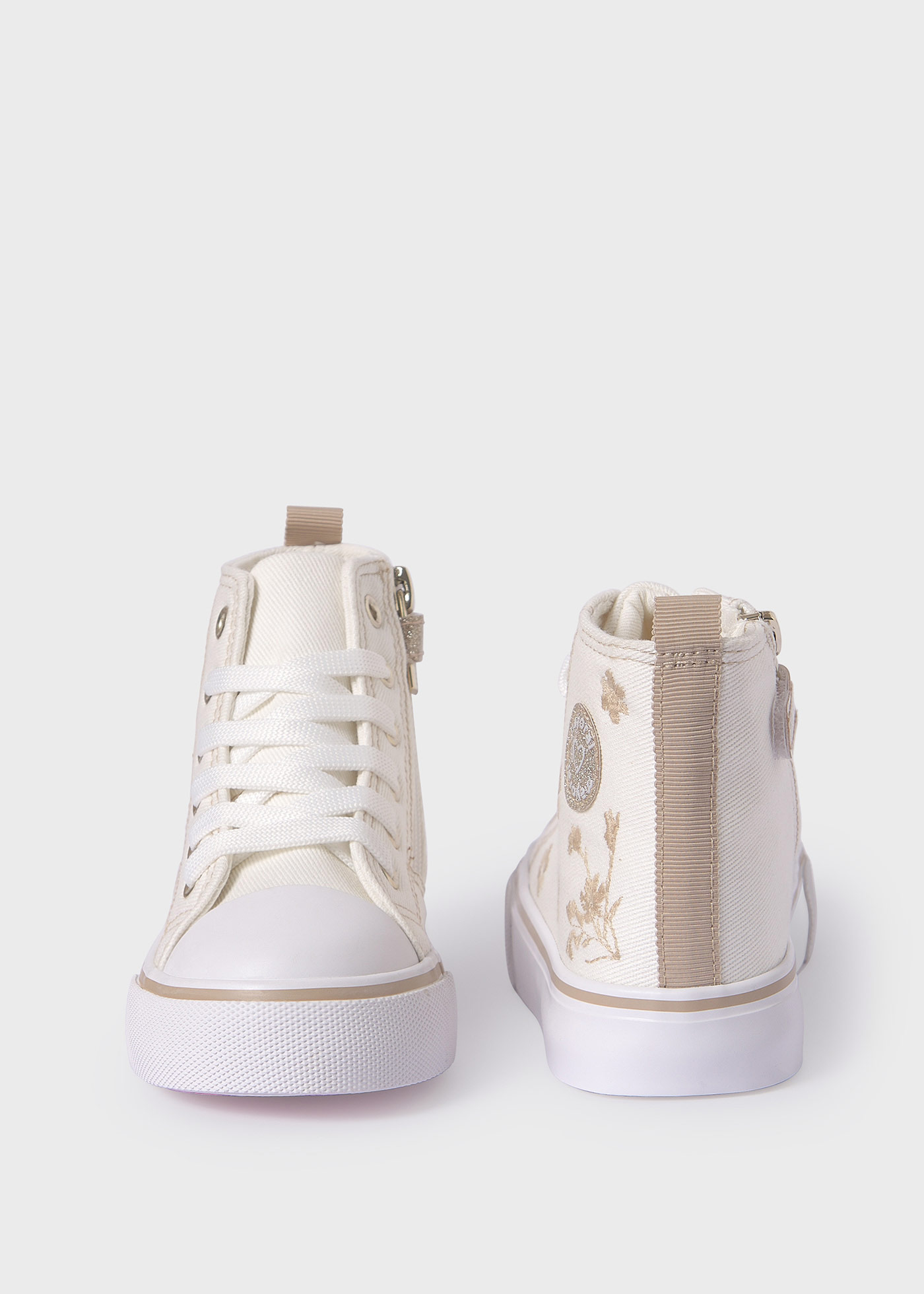 Girls embroidered sneakers