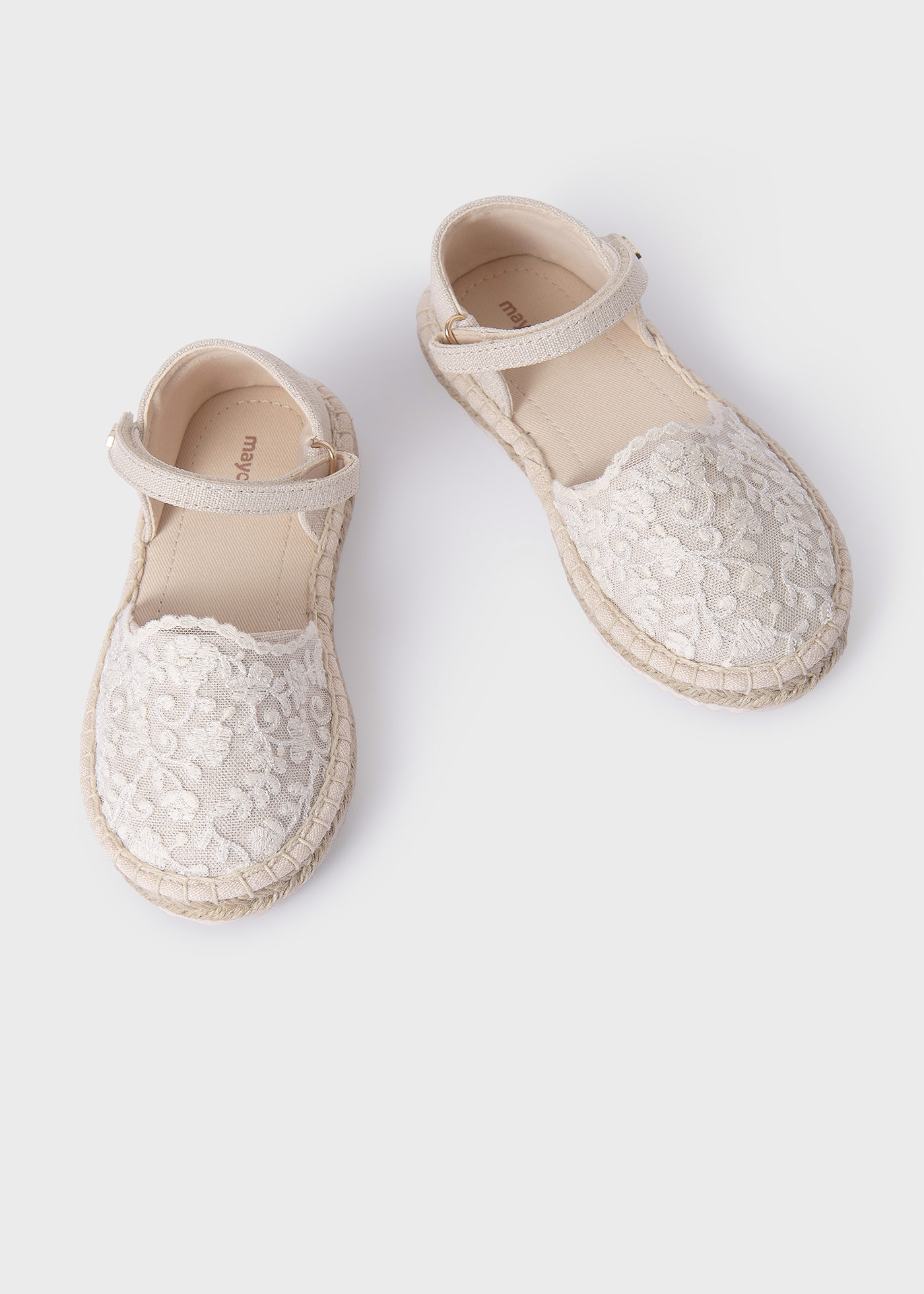 Koronkowe espadryle dla dziewczynki