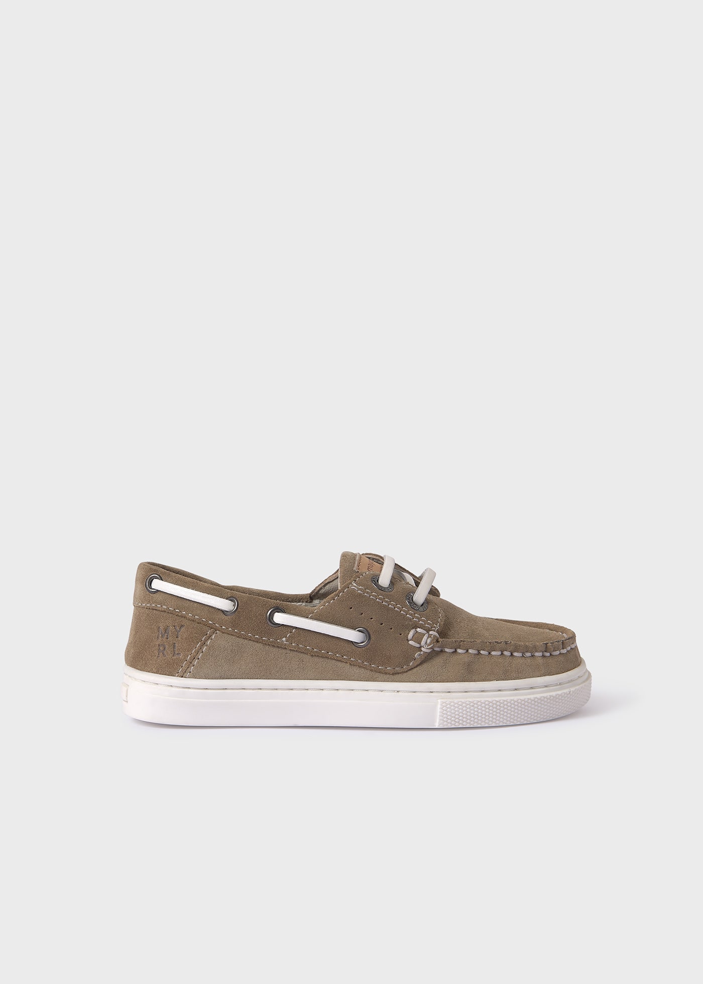 Boys boat shoes sustainable leather