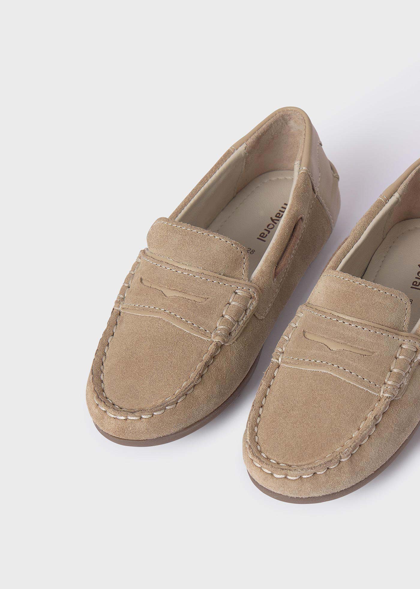 Mocasini piele despicata baiat