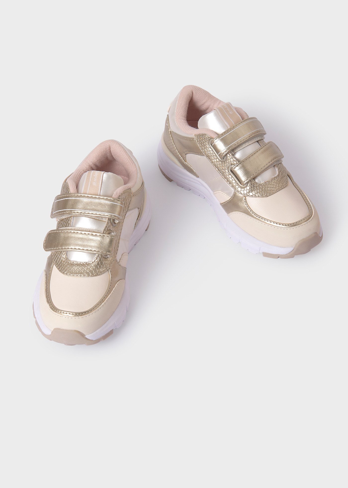 Metaliczne sneakersy dziewczęce