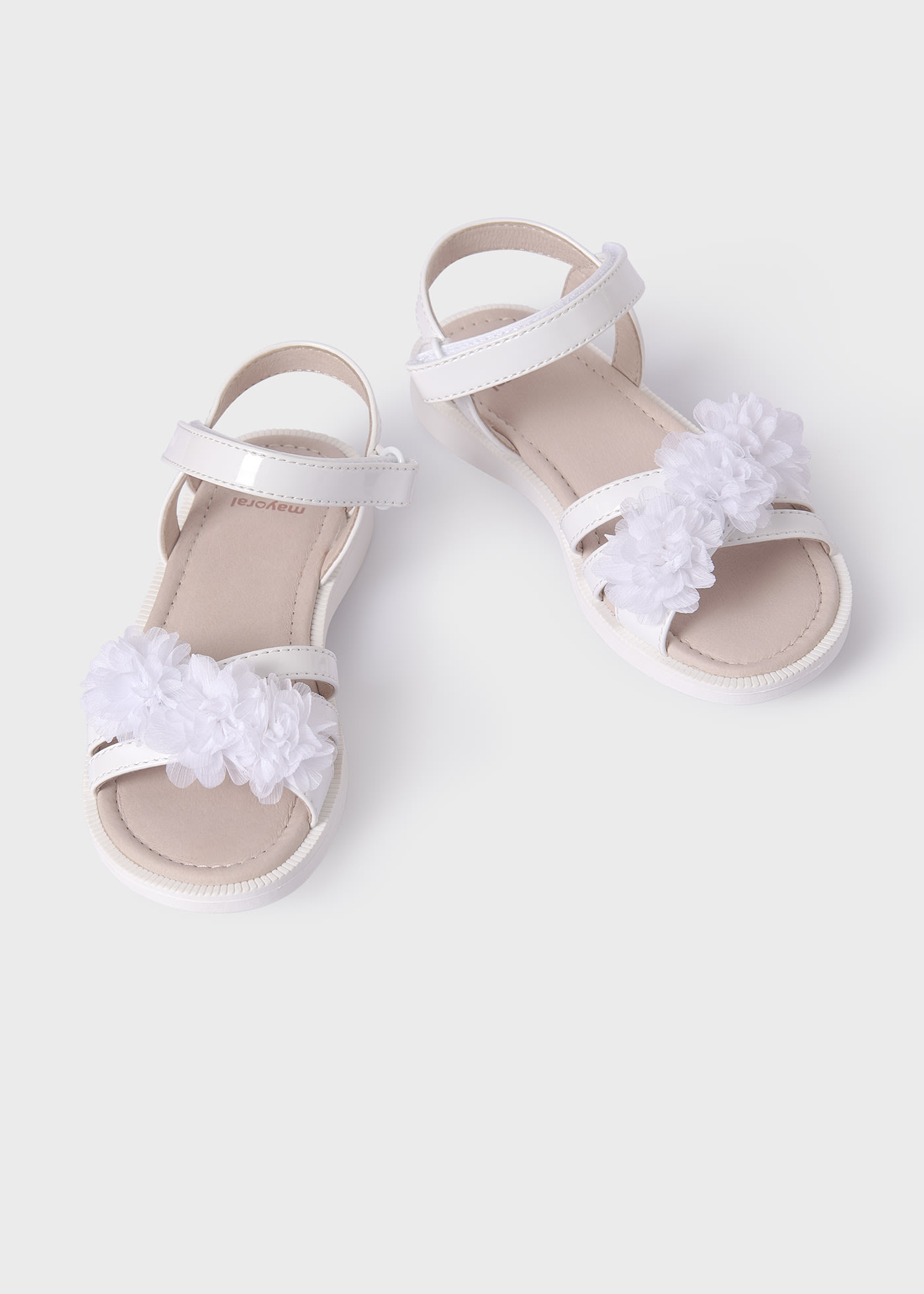 Girls sustainable patent leather sandals