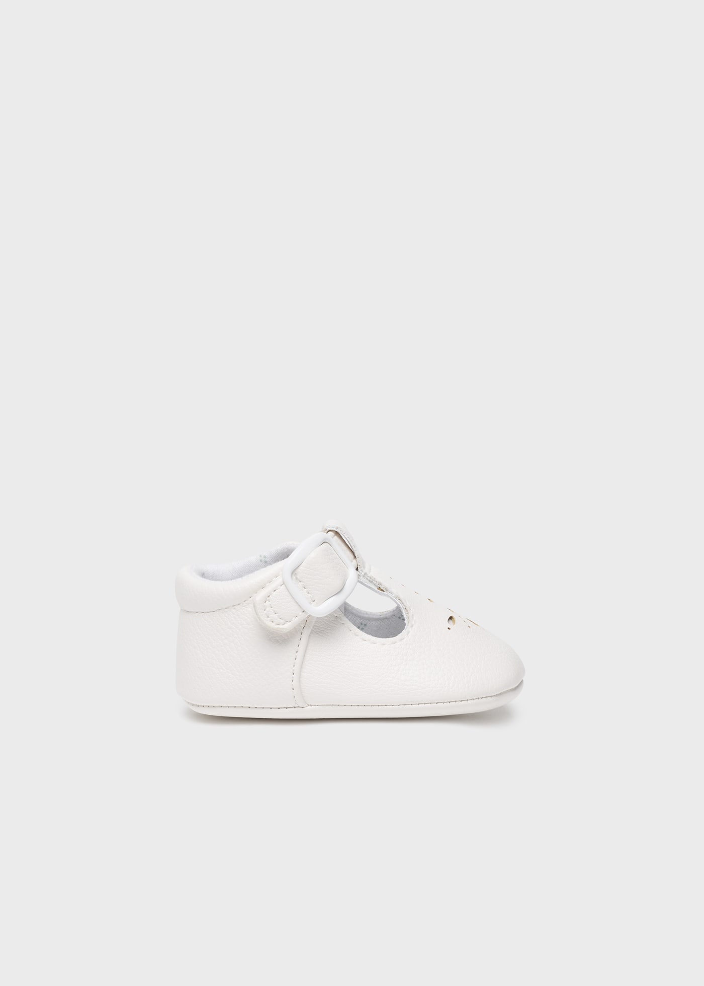 Buty dla noworodka