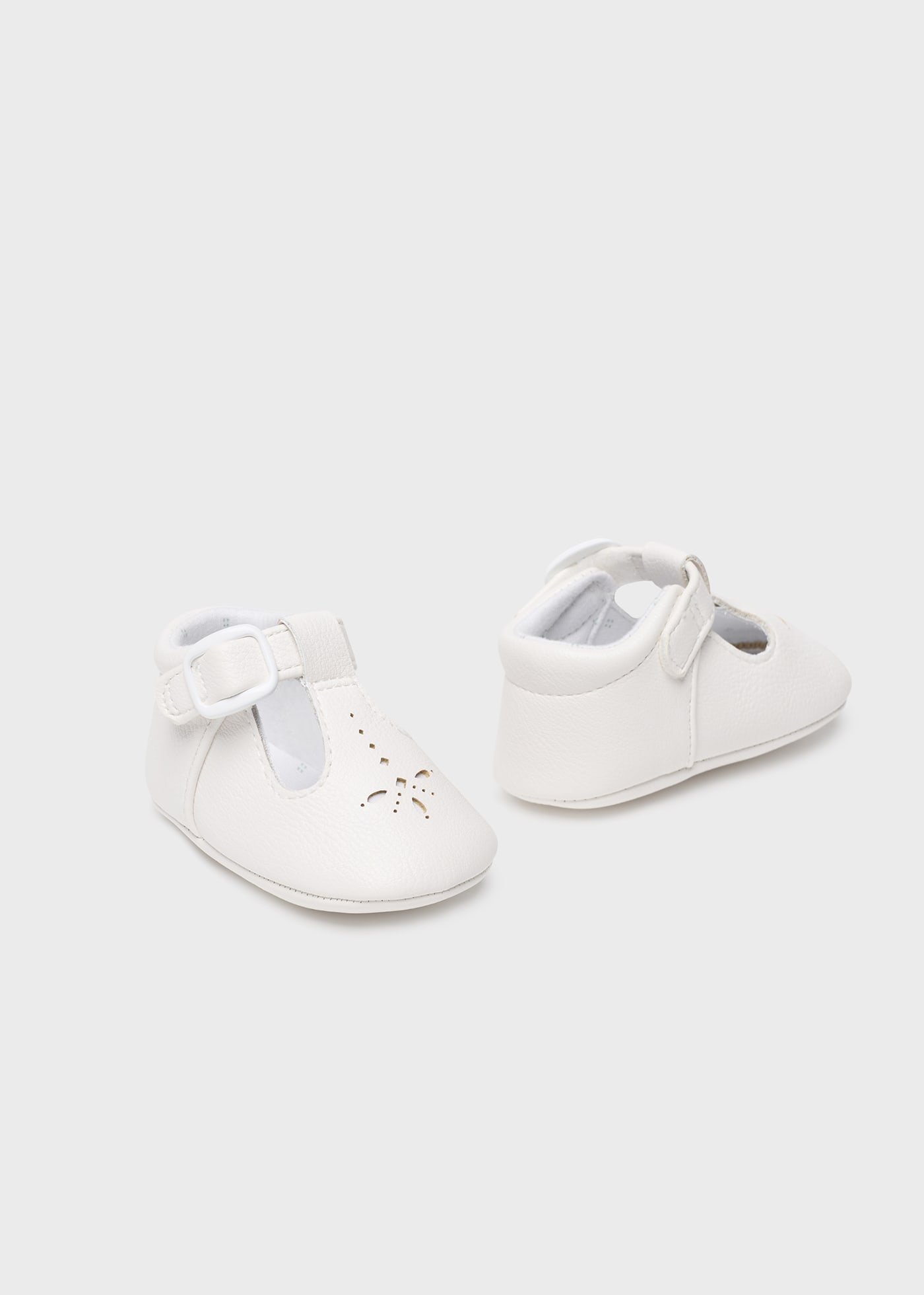 Newborn shoes