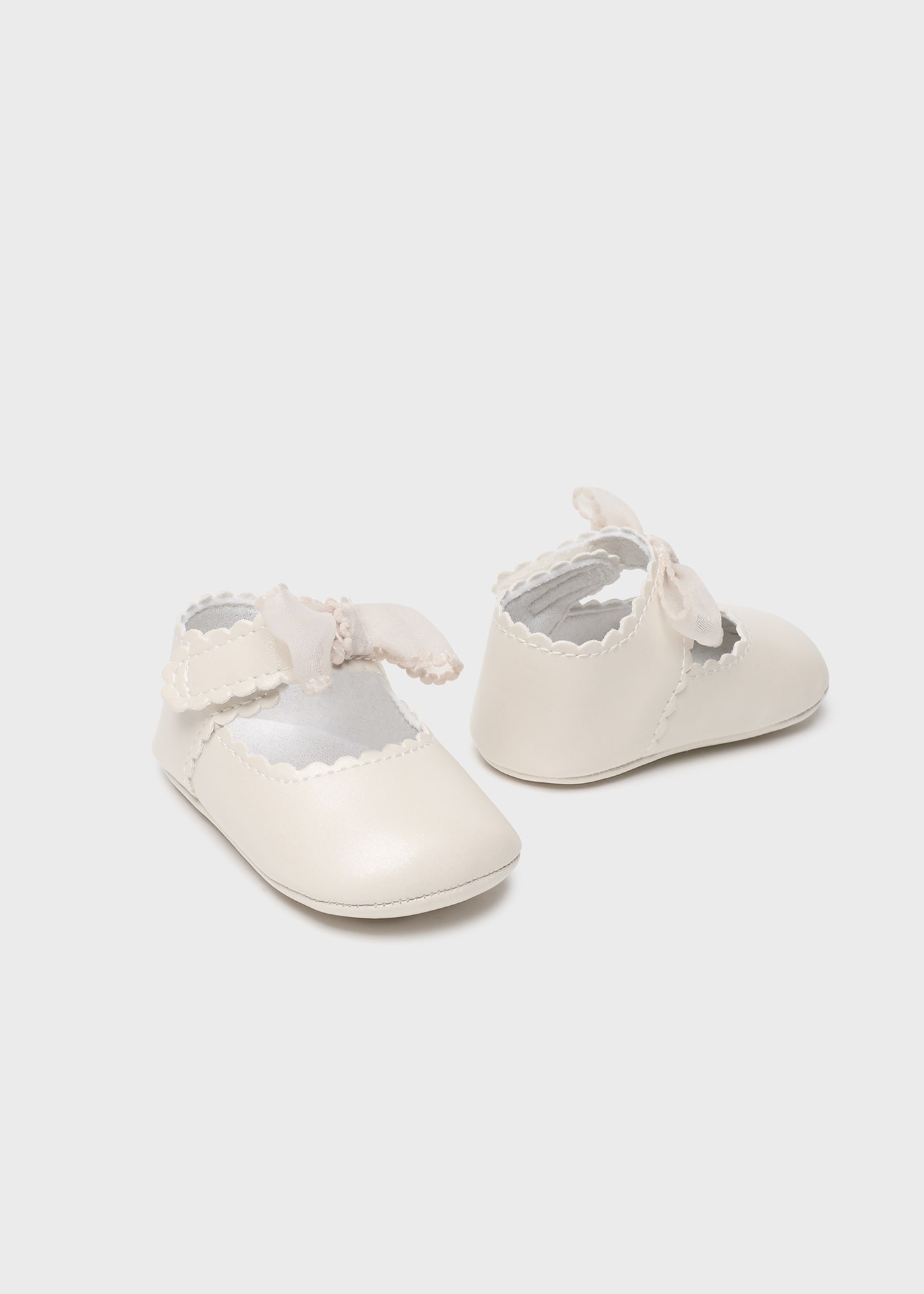 Newborn Mary Janes with Bow