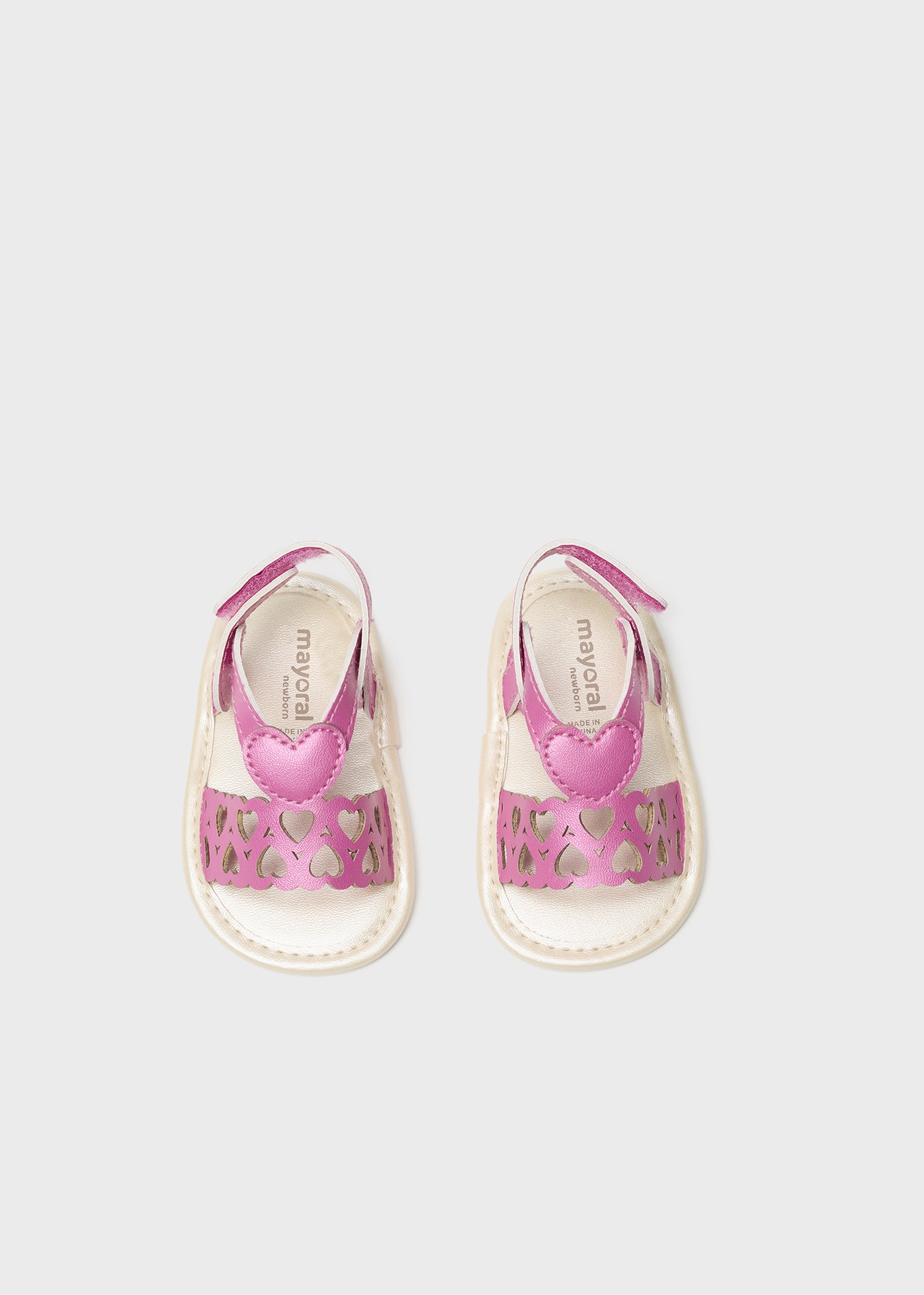 Newborn hearts sandals