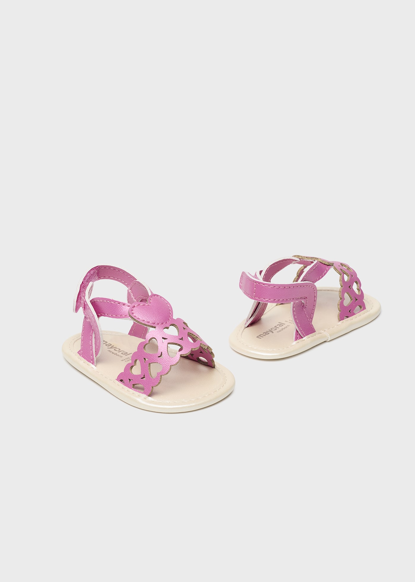 Newborn hearts sandals