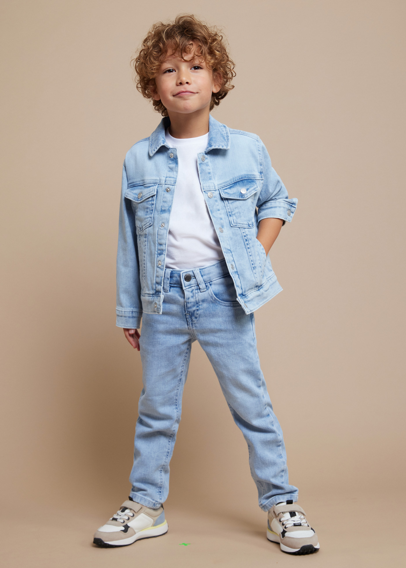 Kurtka jeansowa Better Cotton dla chłopca