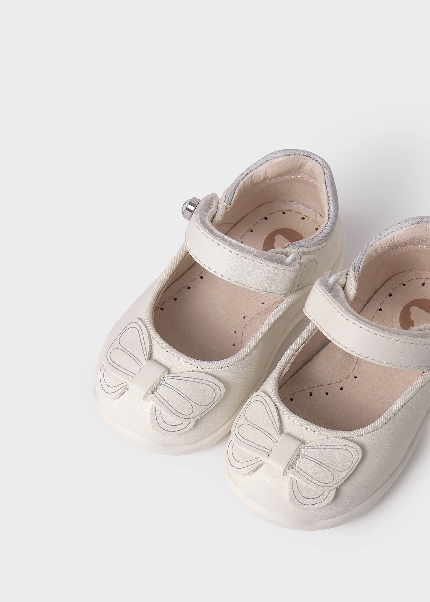 Zapatos moño piel sostenible bebé