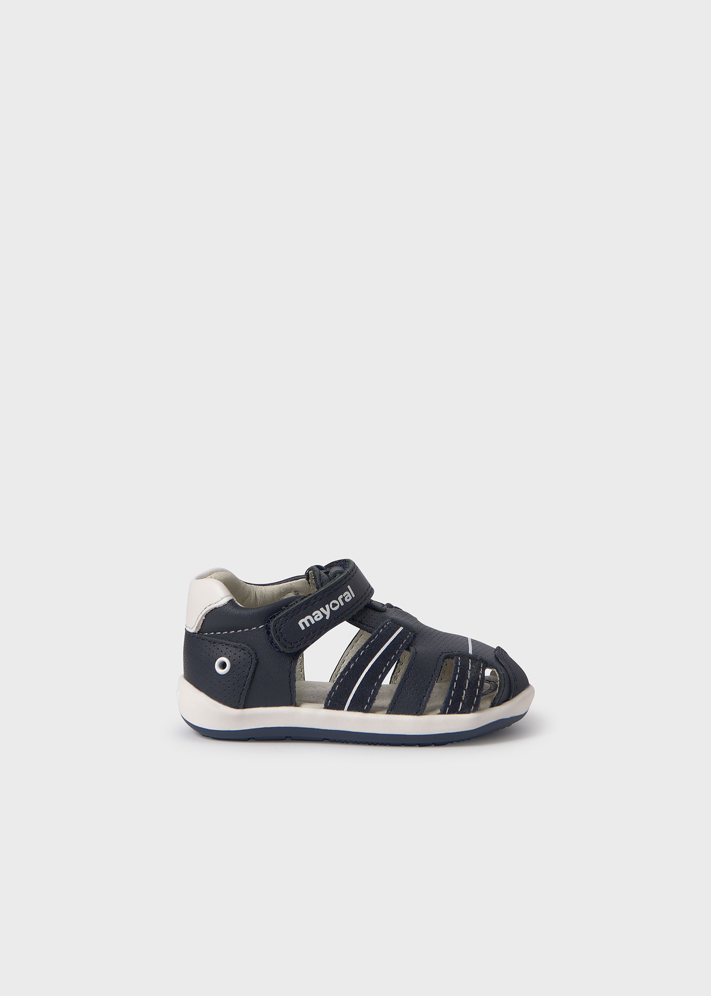 Sandales en cuir durable bébé