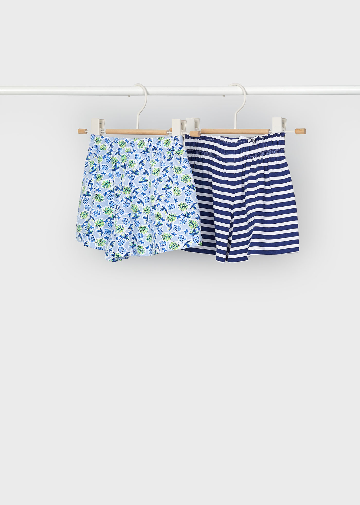 Set 2 shorts niña