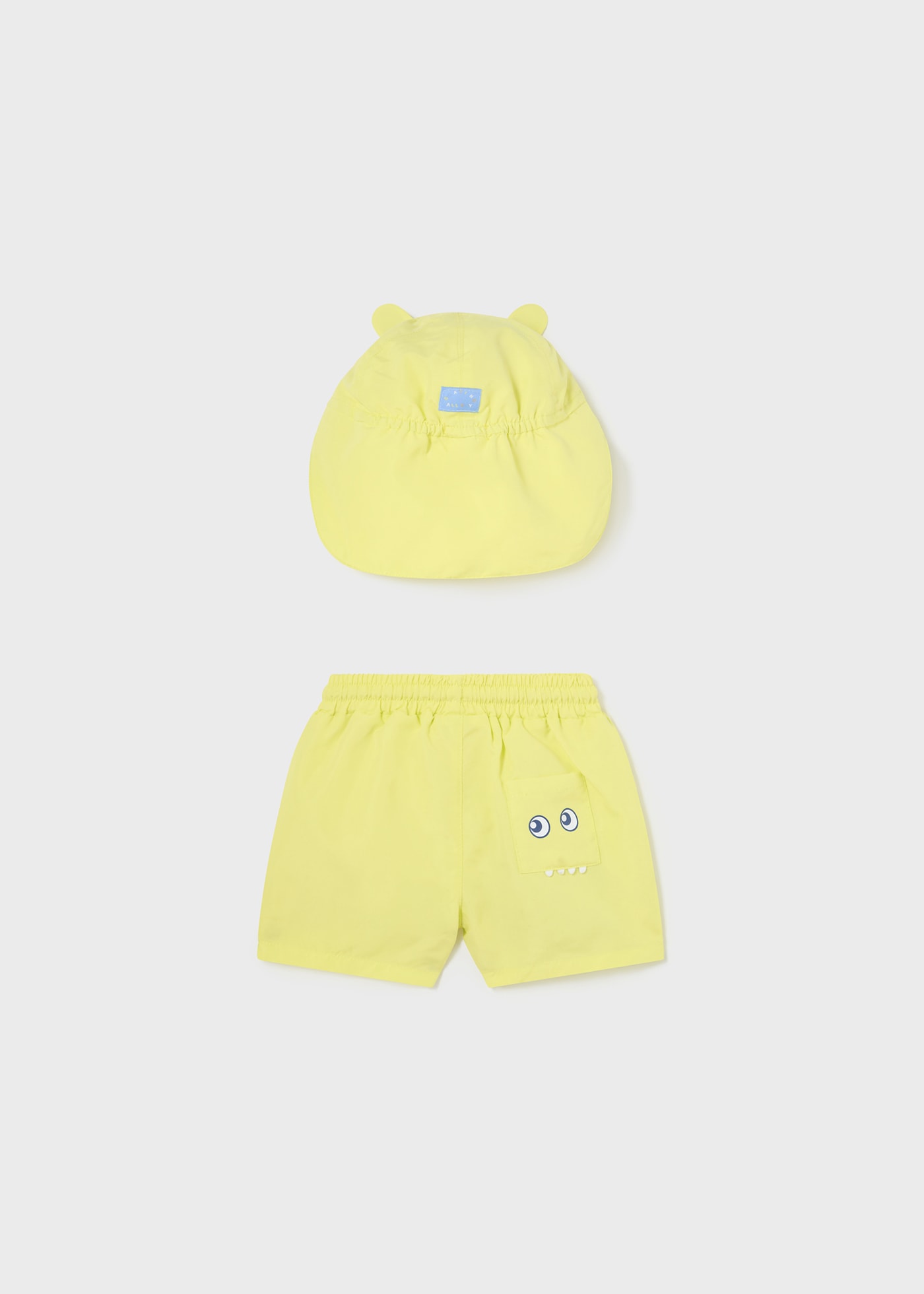 Baby swim trunks with interactive hat