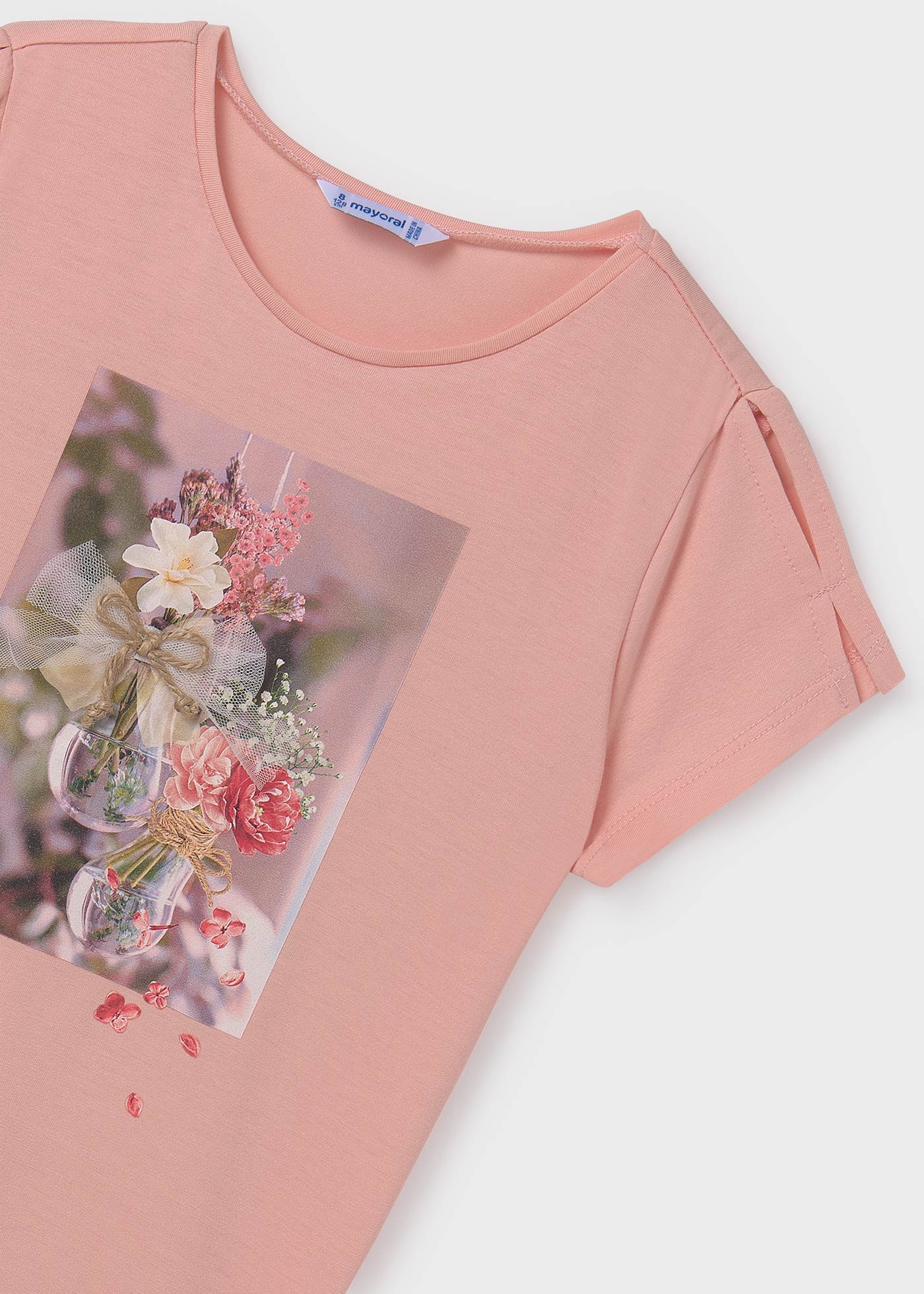 Тениска с флорална апликация за момиче