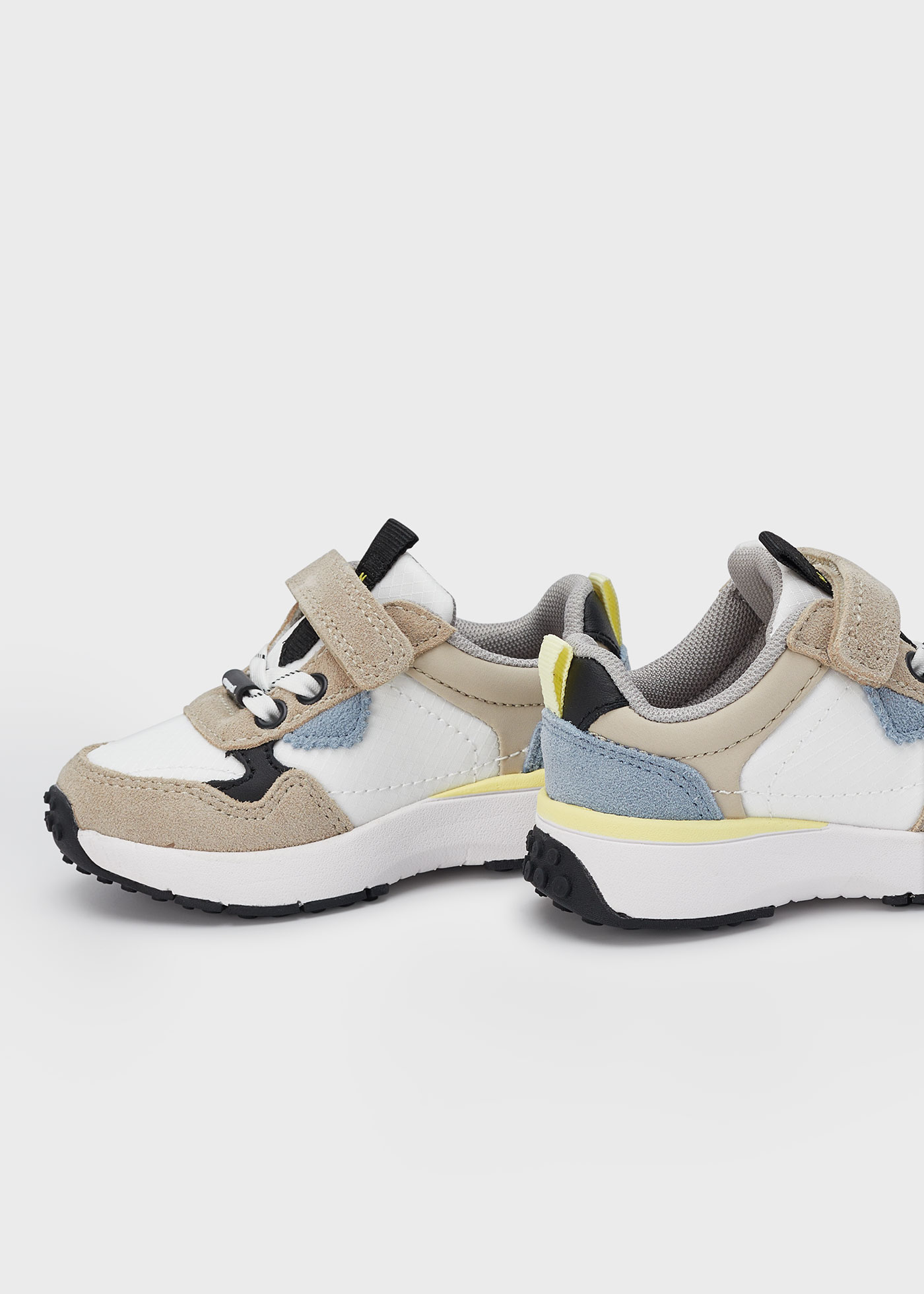 Pantofi sport colorati piele despicata bebe