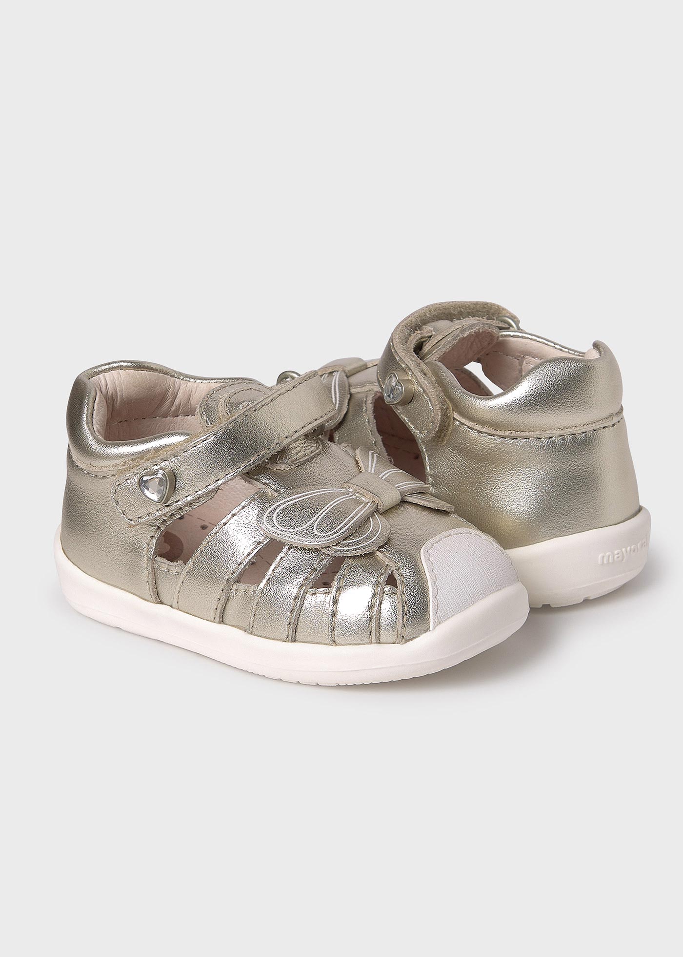 Baby sandals sustainable leather