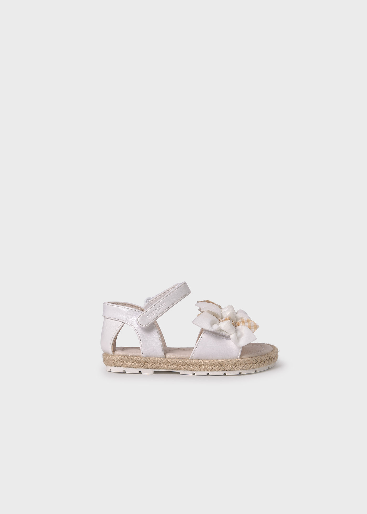 Baby sandals sustainable leather